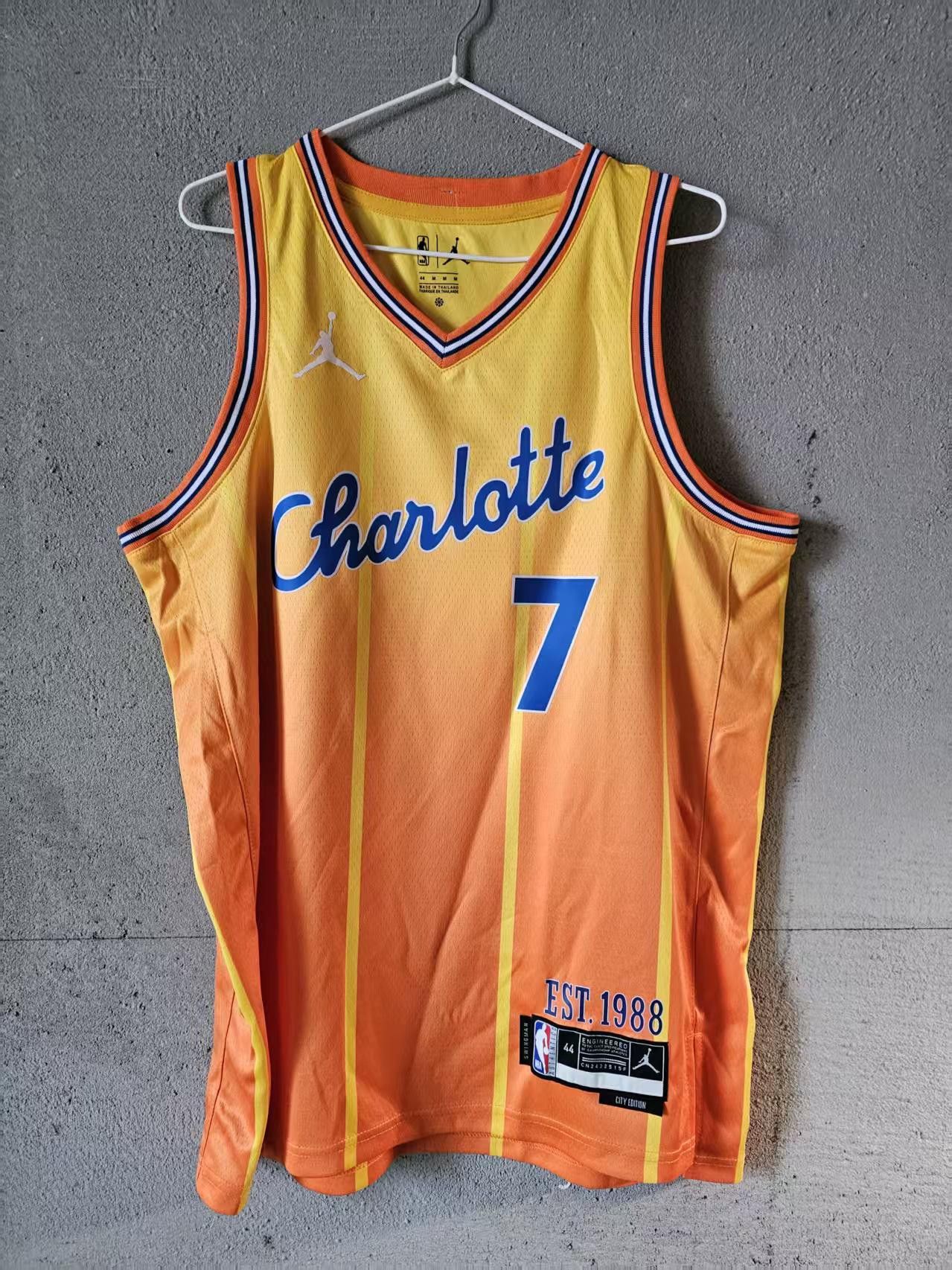 NBA Charlotte Hornets 7 Cade Knueppel Jersey 2026 Size US M / EU 48-50 / 2 - 1 Thumbnail
