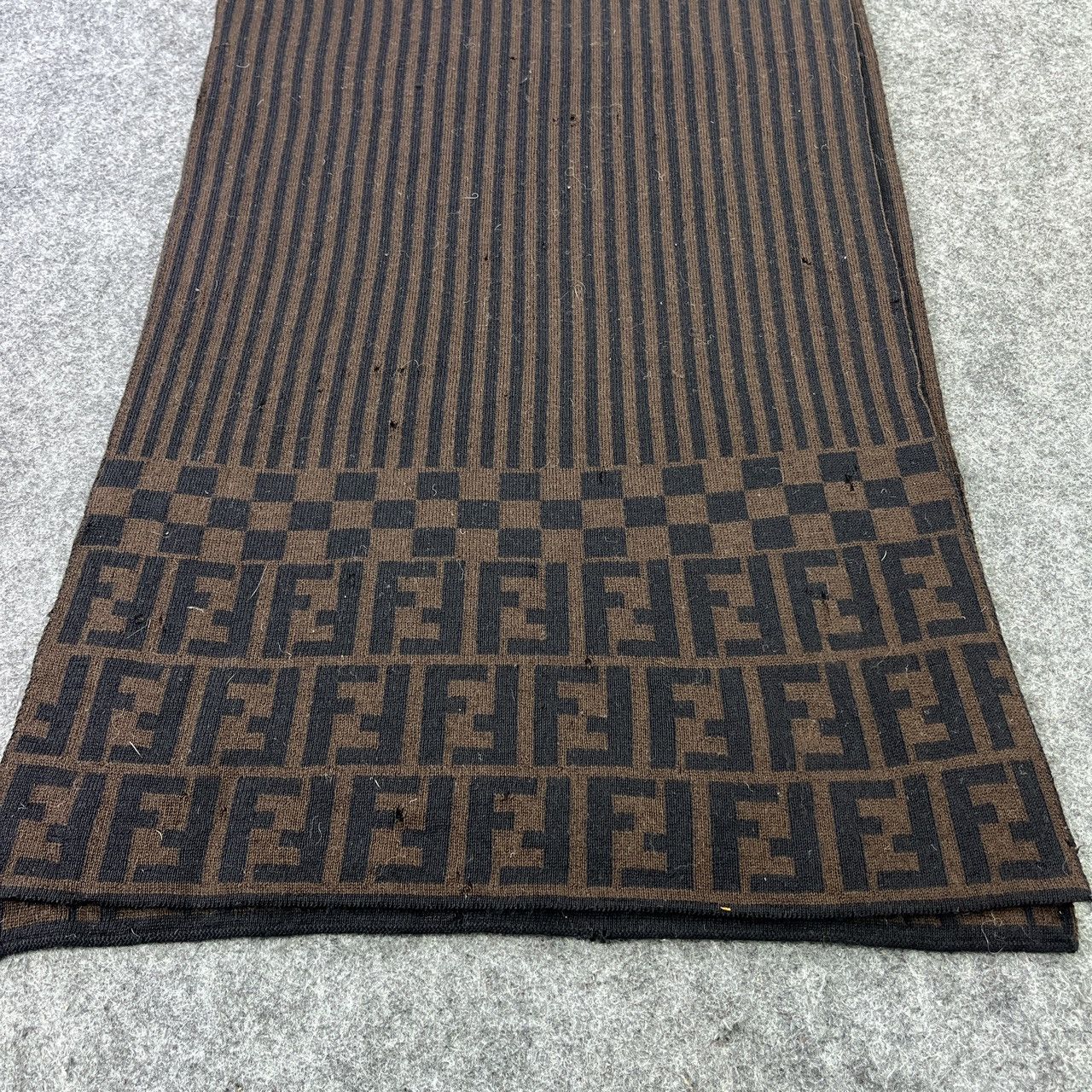 Fendi Fendi Scarf / Muffler / Neckwear T395 Size ONE SIZE - 10 Thumbnail