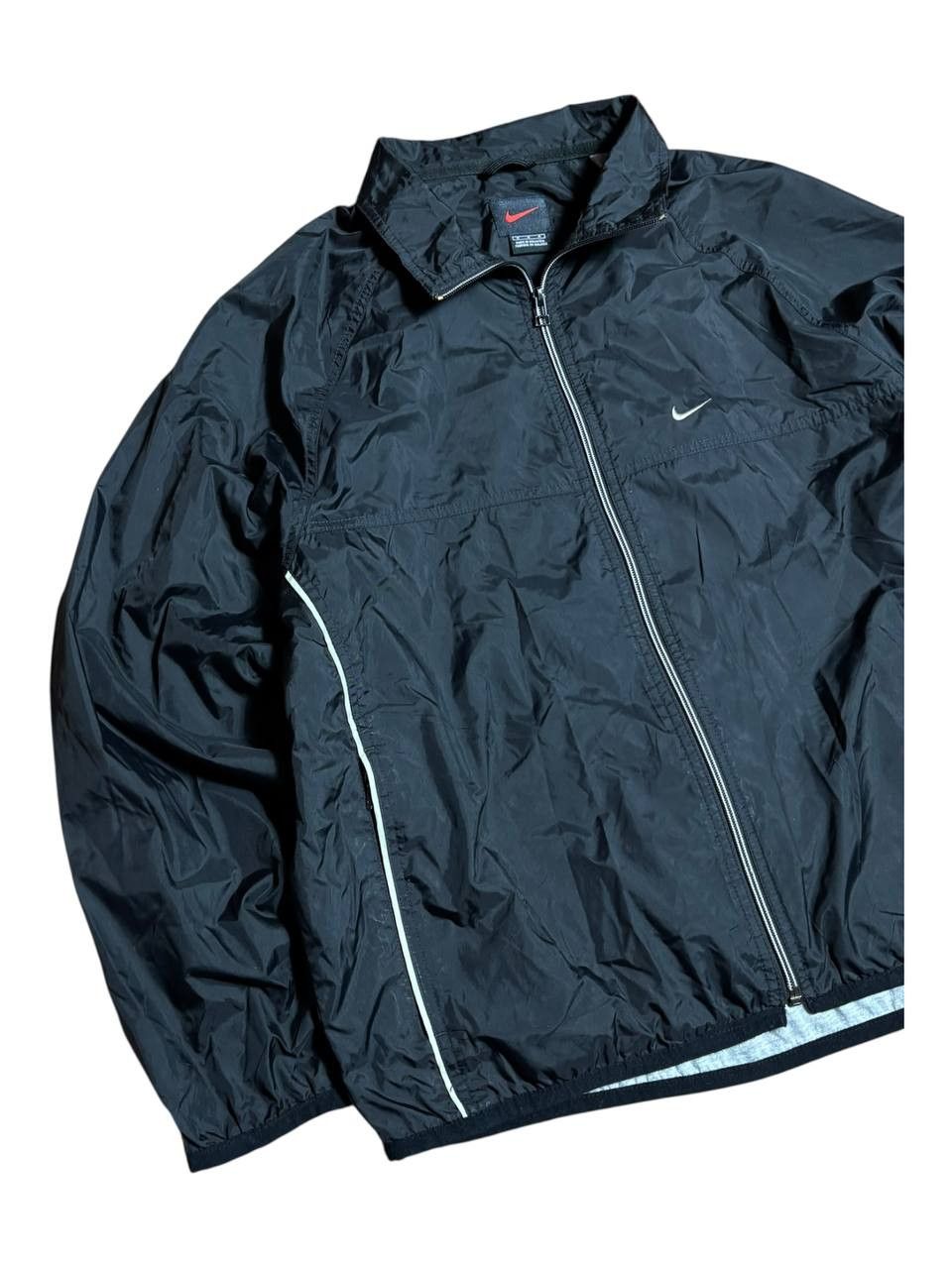 Nike Vintage 90's Nike Boxy Nylon Lined Jacket Size US L / EU 52-54 / 3 - 9 Thumbnail