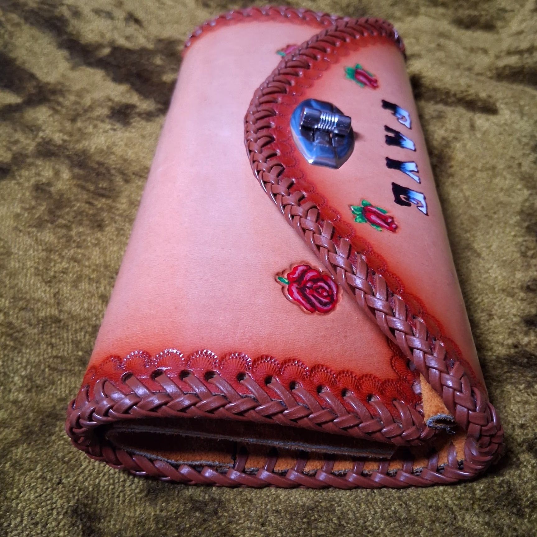 Vintage VINTAGE Tooled Leather Wallet Trifold Checkbook Holder FAYE Red Roses Floral Women 7.5" Brown Leather Photo Pen Holder Hippie Accessories Size ONE SIZE - 6 Thumbnail