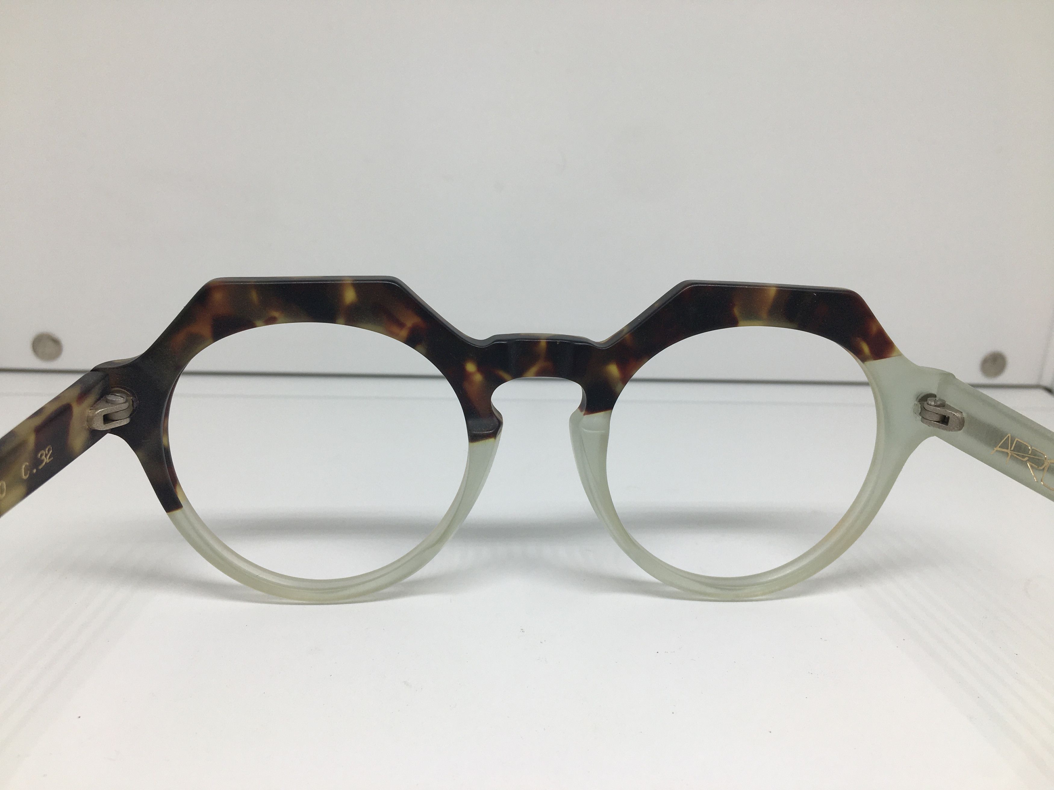 Other APRO Keyhole Bridge Eyeglasses Frame Size ONE SIZE - 5 Thumbnail