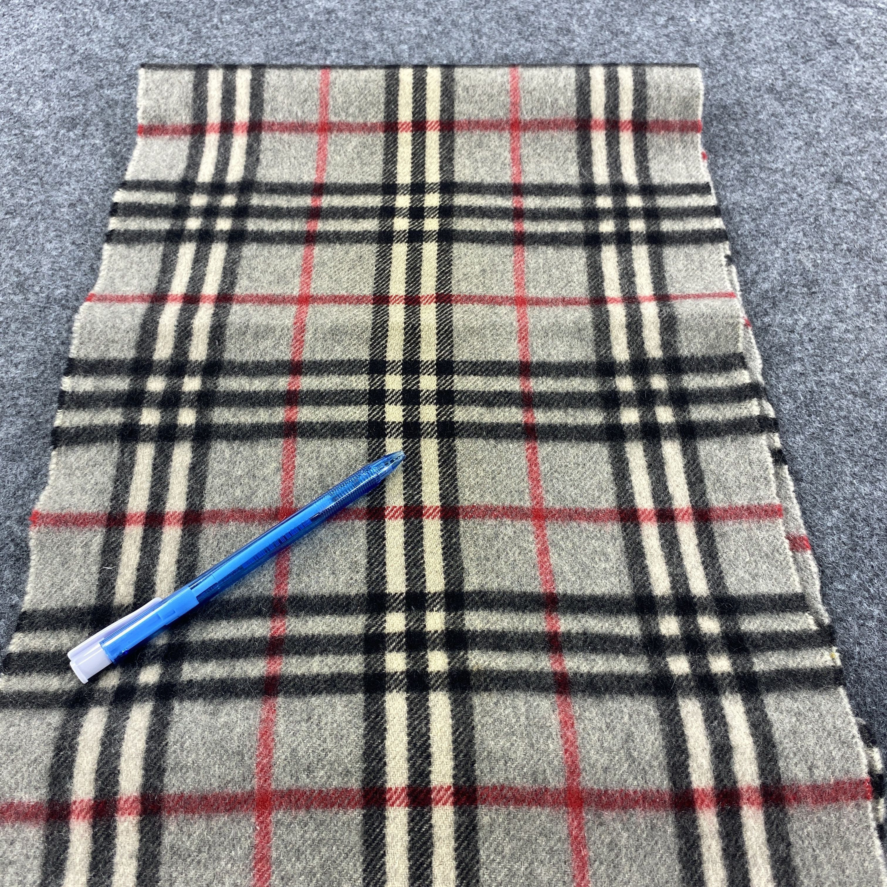 Burberry × Vintage Burberrys Scarf # D477 # Muffler # Neckwear Size ONE SIZE - 5 Thumbnail