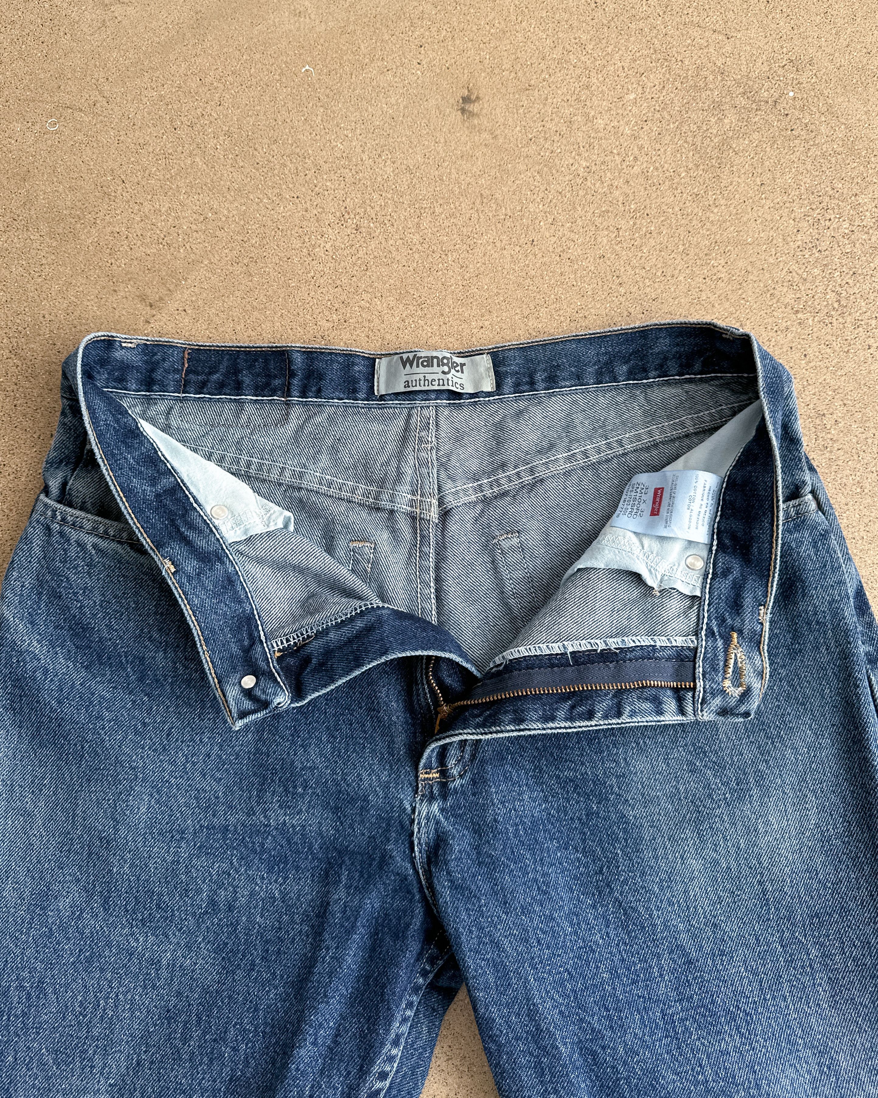 Wrangler Vintage Wrangler Jeans Blue Medium Dark Wash Men's 32 Size US 32 / EU 48 - 2 Thumbnail