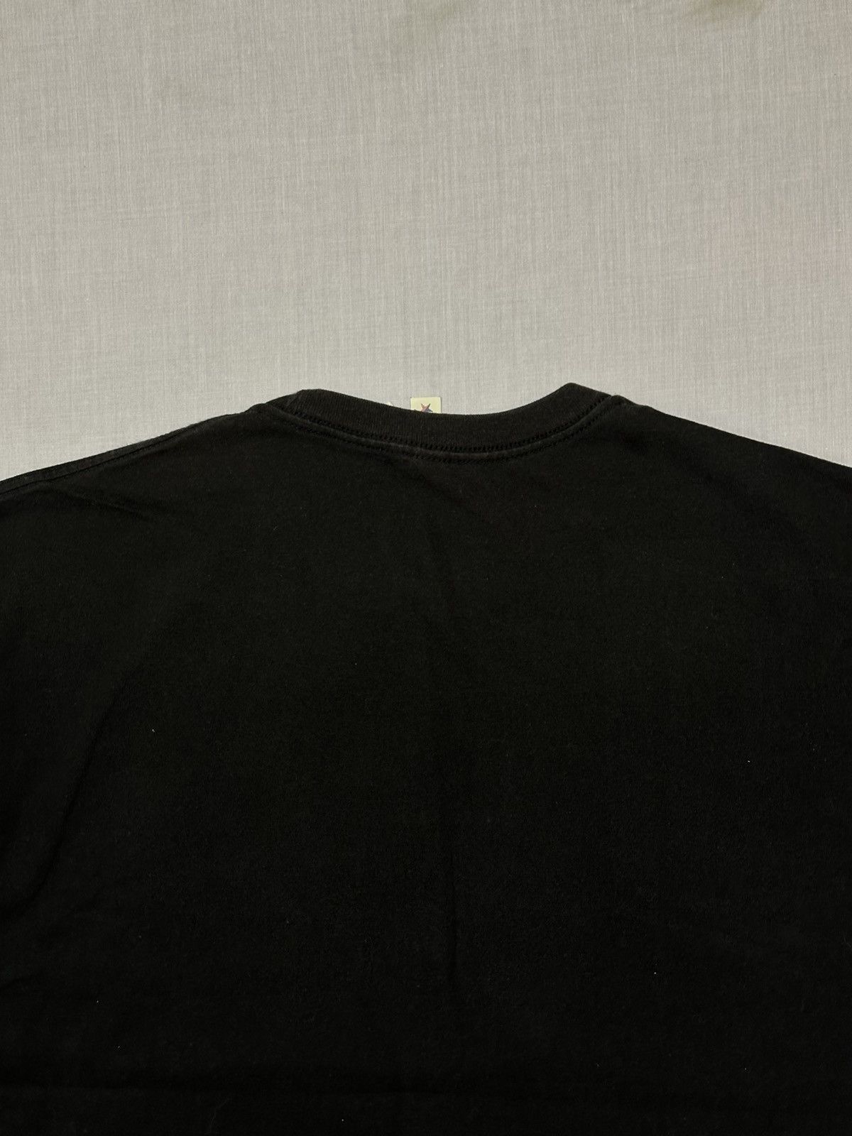 Vintage Vintage DMX "It's Dark and Hell Is Hot" rap t-shirt. Size US L / EU 52-54 / 3 - 9 Thumbnail
