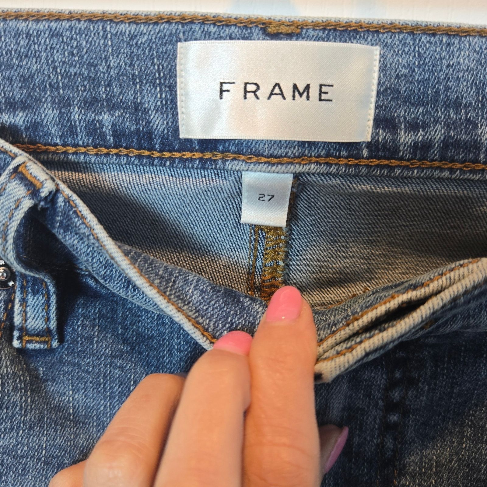 Frame Frame Le Sleek Straight jeans sz 27 high rise Size 27" / US 4 / IT 40 - 4 Thumbnail