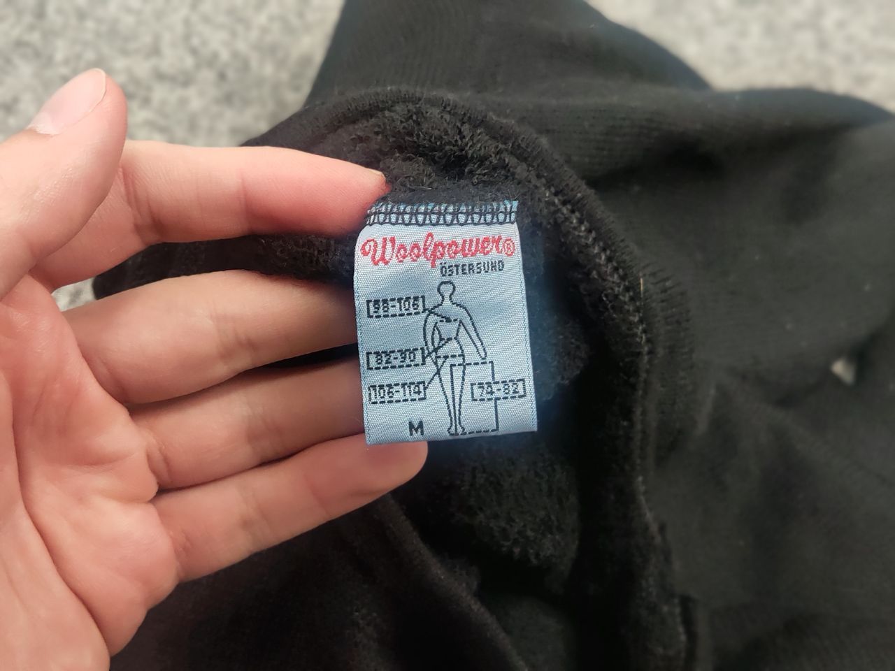 Icebreaker Woolpower 200g wool Sweden thermal Pullover Long sleeve Size US M / EU 48-50 / 2 - 14 Thumbnail
