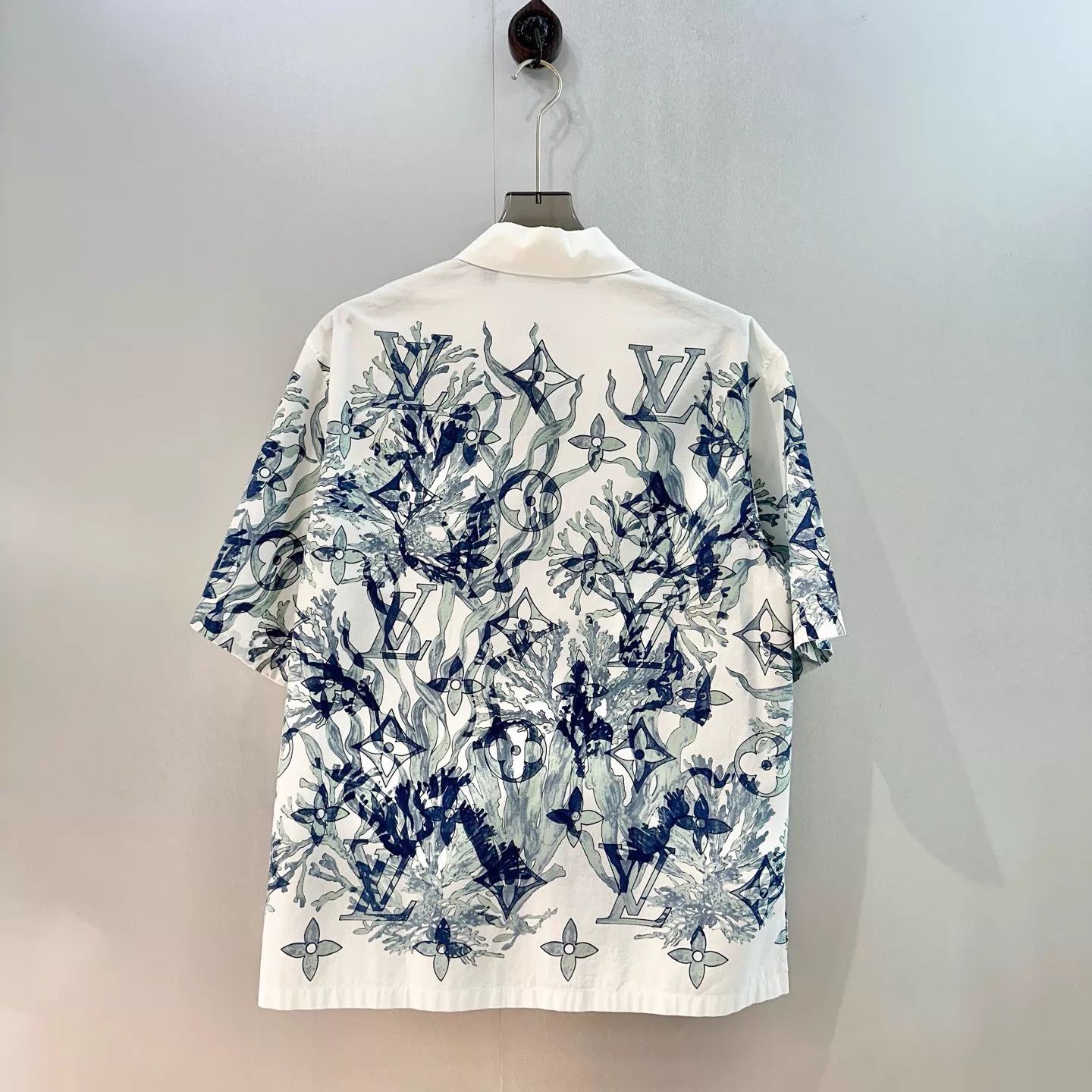 Louis Vuitton Louis Vuitton All Over Seaweed Print Shirt L Size US L / EU 52-54 / 3 - 3 Thumbnail