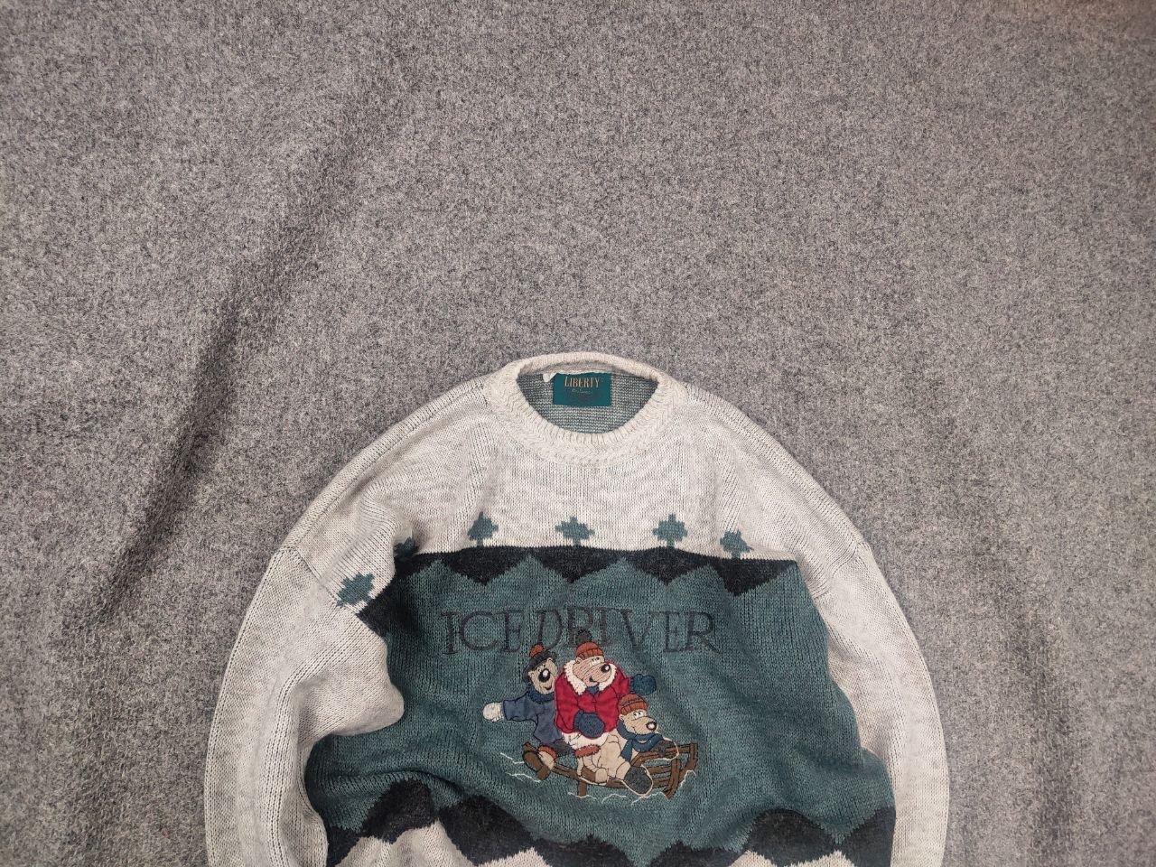 Vintage Vintage 80's Liberty Knitwear Italy Wool blend Knit Sweater Size US L / EU 52-54 / 3 - 1 Thumbnail