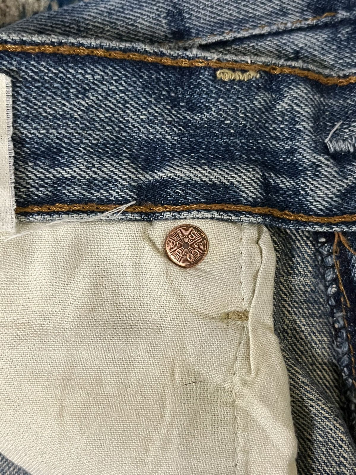 Levi's Levi’s 90’s 503 Distressed Denim Size US 33 - 12 Thumbnail