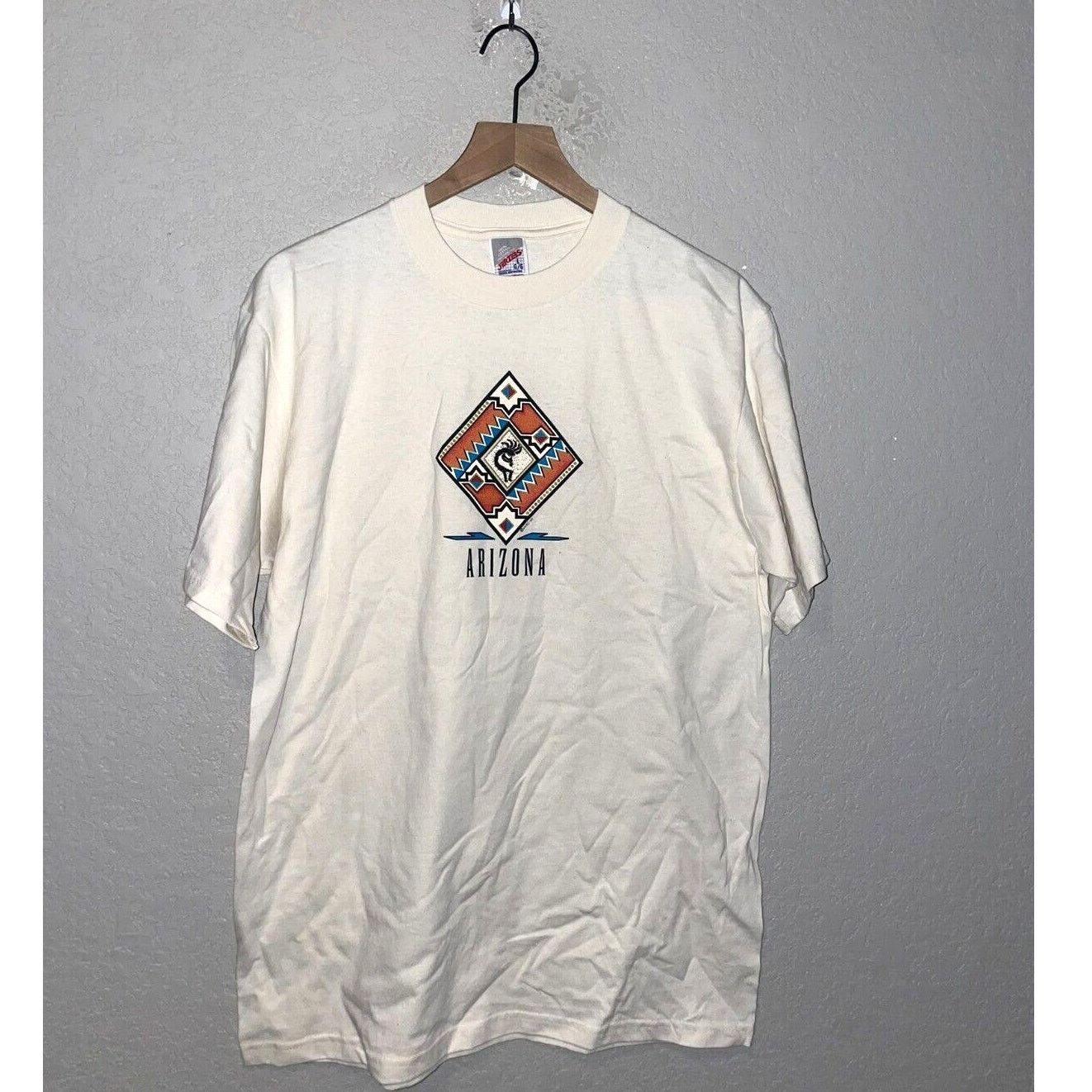 Jerzees Vintage Arizona Shirt Kokopelli Native American Beige L Tee Size US L / EU 52-54 / 3 - 1 Thumbnail