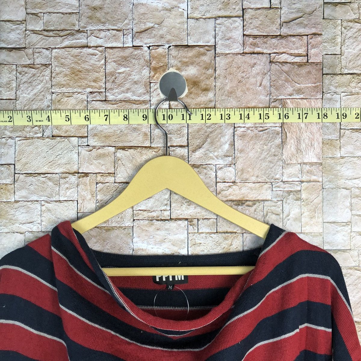 PPFM PPFM Red Stripe like kurt cobain #A385 Size US M / EU 48-50 / 2 - 4 Thumbnail