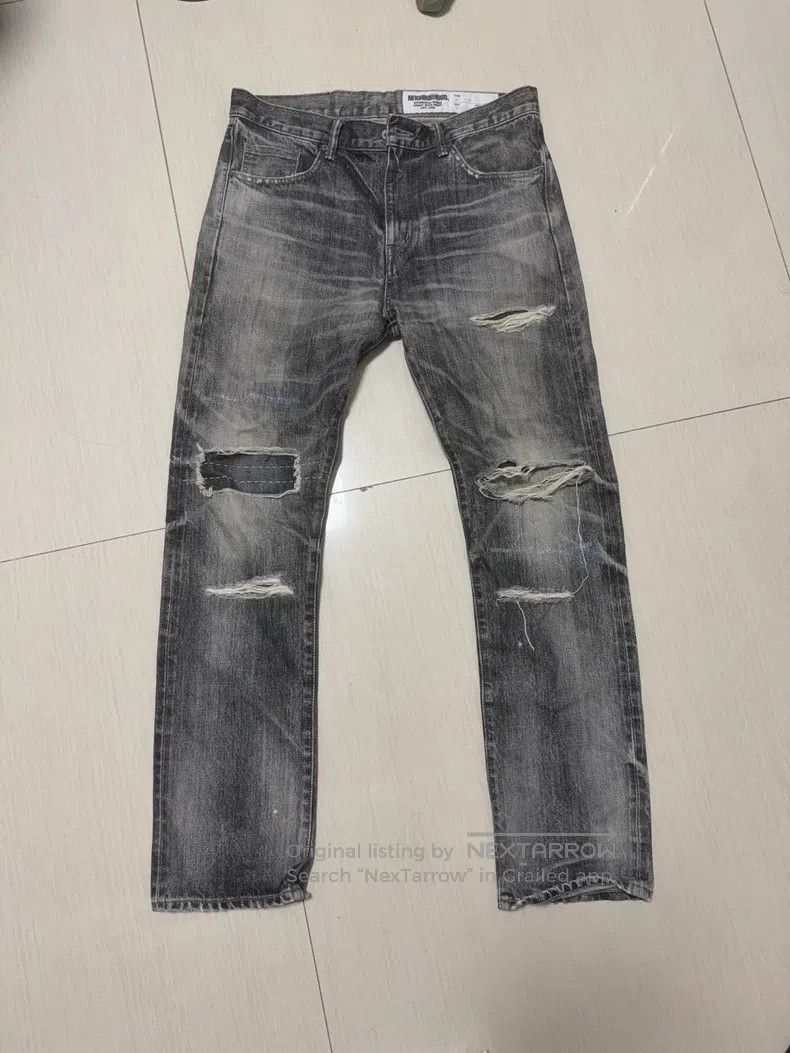 Neighborhood Neighborhood size L Jeans Size US 27 - 1 Thumbnail