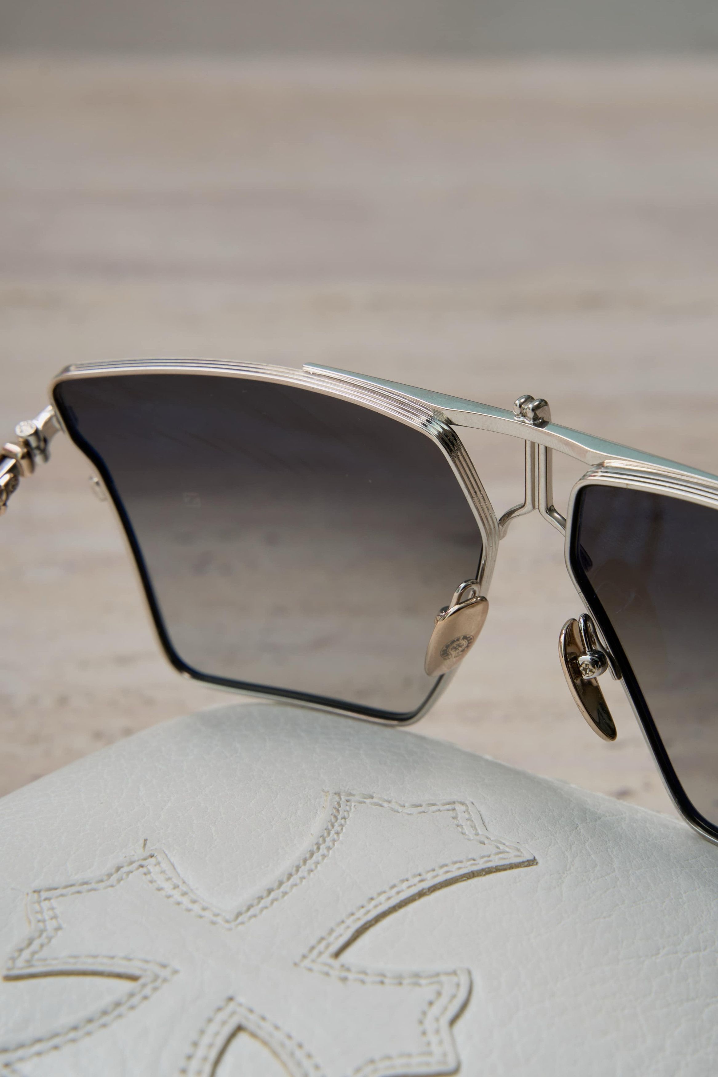 Chrome Hearts CHROME HEARTS NAILER Orb/Shiny Silver-Matte Graphite Size ONE SIZE - 6 Thumbnail