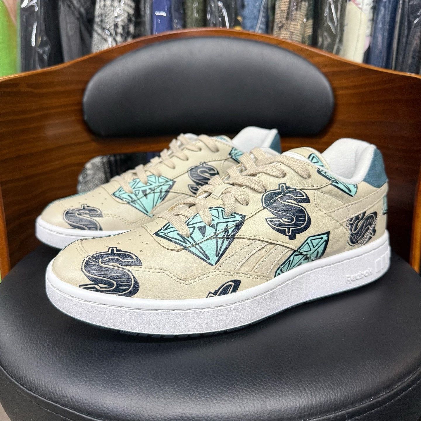 Other Collab White Lowtop Sneakers 42 Men Size US 9 / EU 42 - 1 Thumbnail