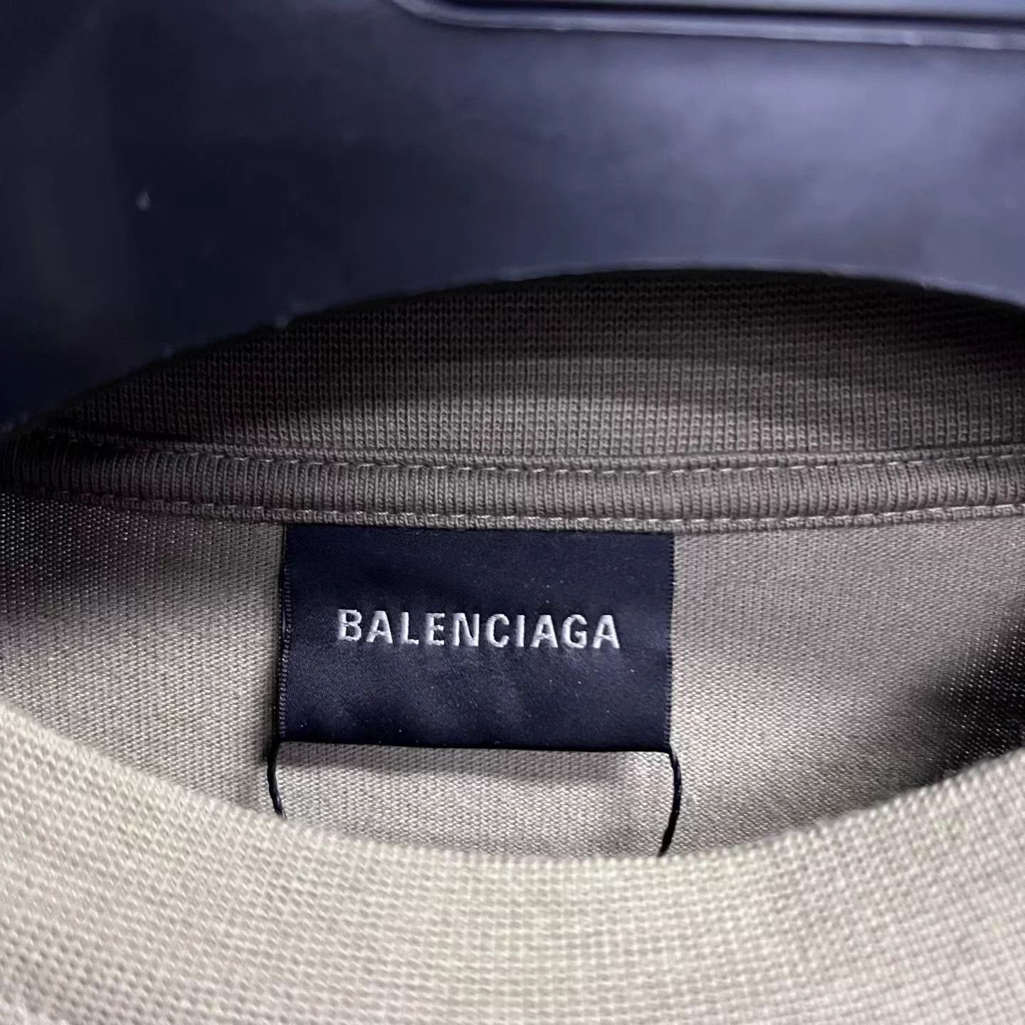 Balenciaga Balenciaga Brown Logo Crewneck Longsleeve T-Shirt Size 2 Size US M / EU 48-50 / 2 - 3 Thumbnail