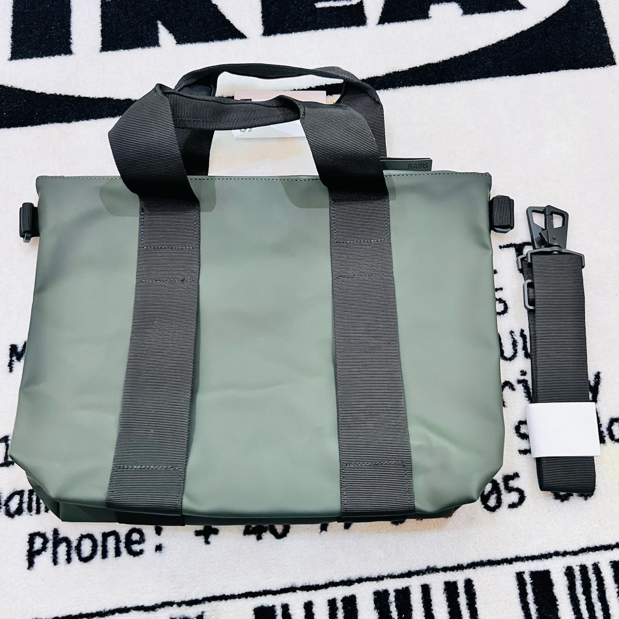 Rains Rains Waterproof 2-Way Shoulder Hand Tote Bag Olive Green Size ONE SIZE - 4 Thumbnail