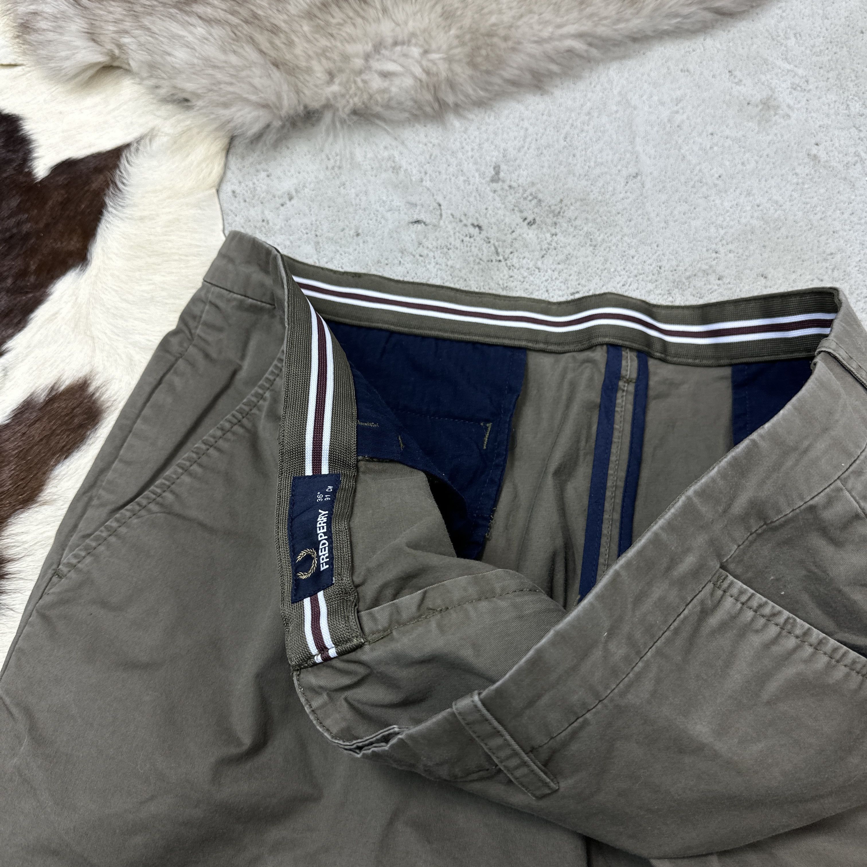 Fred Perry Vintage Preppy Streetwear Chino Fred Perry Shorts Y2K Size US 36 / EU 52 - 4 Thumbnail