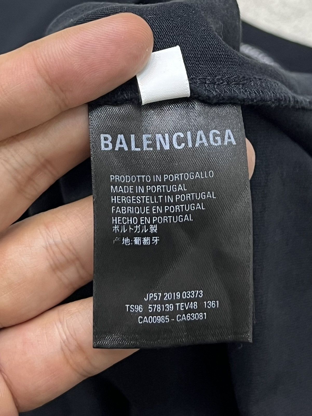 Balenciaga 💥Oversized Balenciaga BB Interlock Yellow Logo T-shirt Size US XS / EU 42 / 0 - 5 Thumbnail