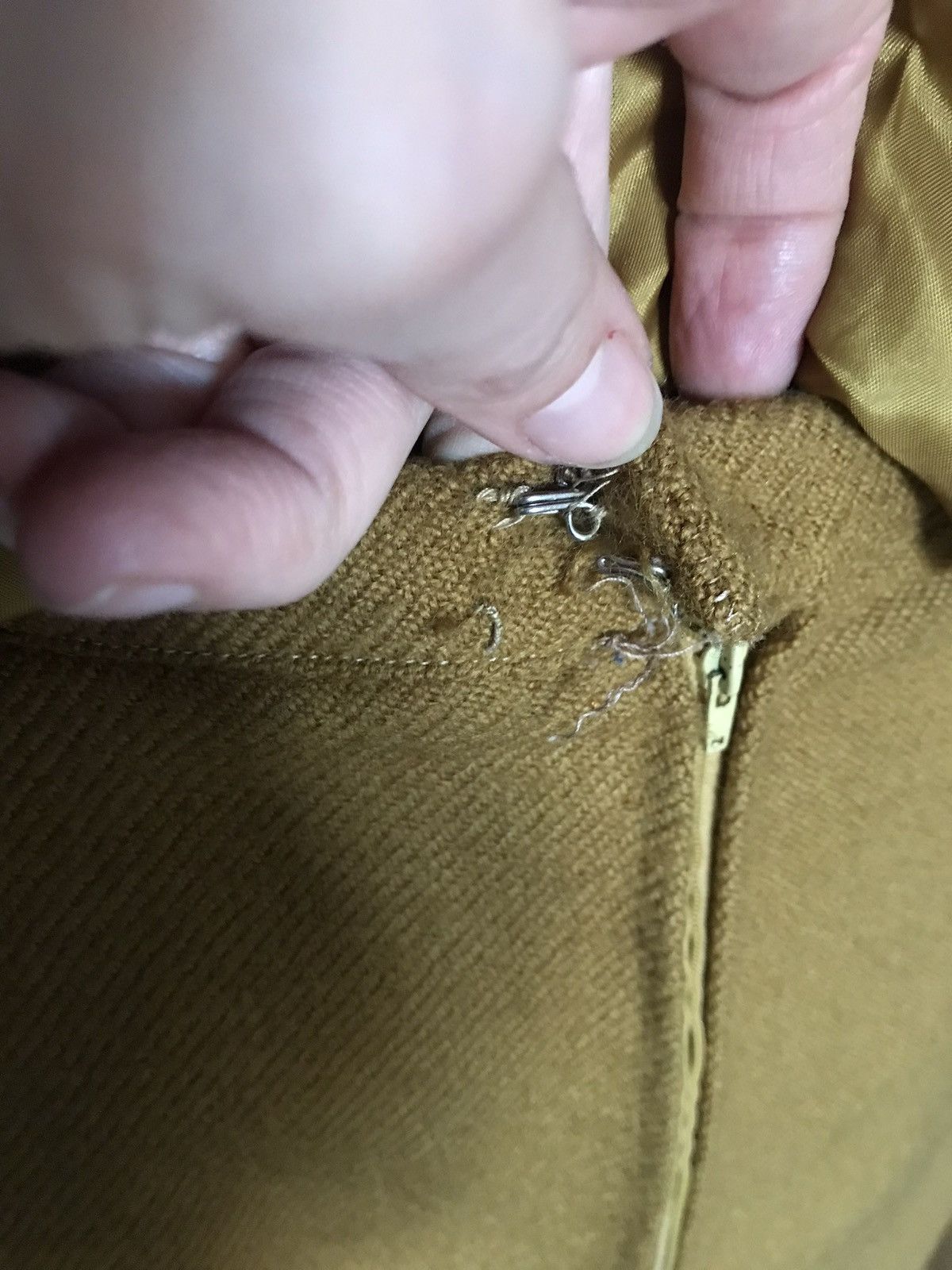 Dior CHRISTIAN DIOR SUIT. Vintage Size 28" / US 6 / IT 42 - 7 Thumbnail