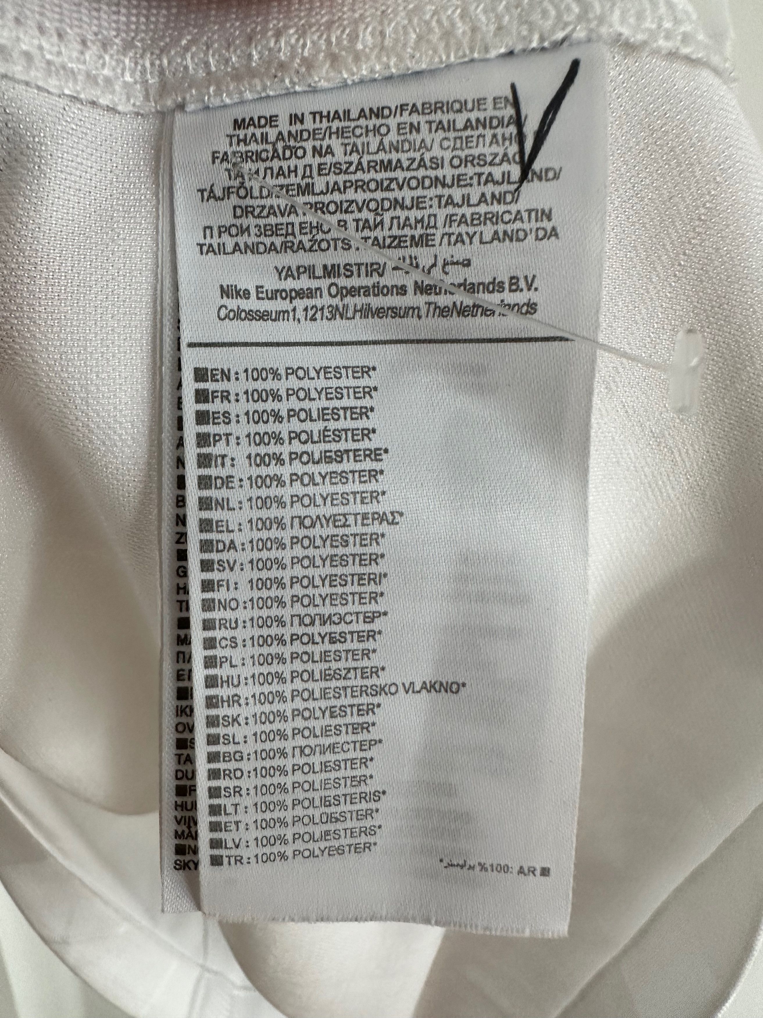 Other 2022 ENGLAND National team soccer jersey football Blokecore Size US S / EU 44-46 / 1 - 7 Thumbnail