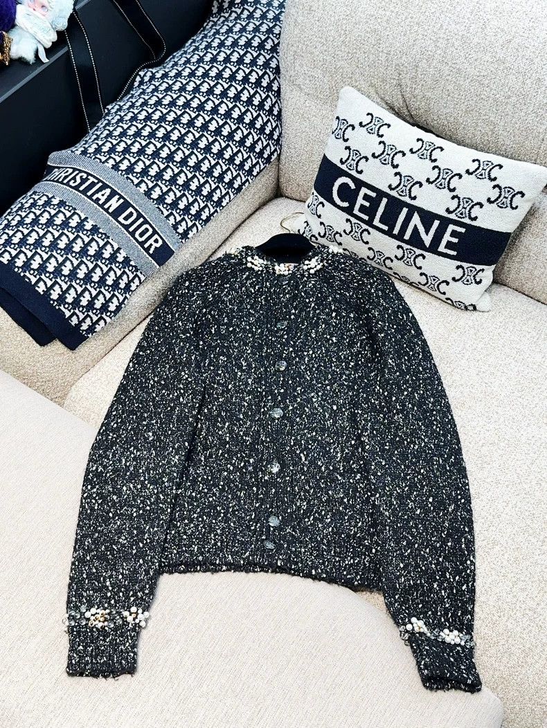 Chanel Chanel 18B black beaded collar long-sleeved knitted sweate Size XS / US 0-2 / IT 36-38 - 3 Thumbnail