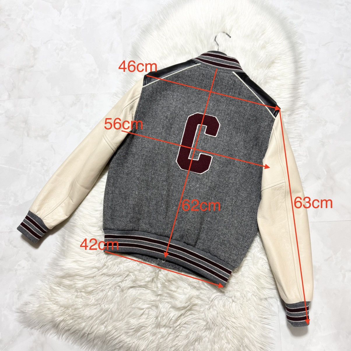 Celine Authentic, recent model, Celine Classic Teddy Jacket Size US S / EU 44-46 / 1 - 10 Thumbnail