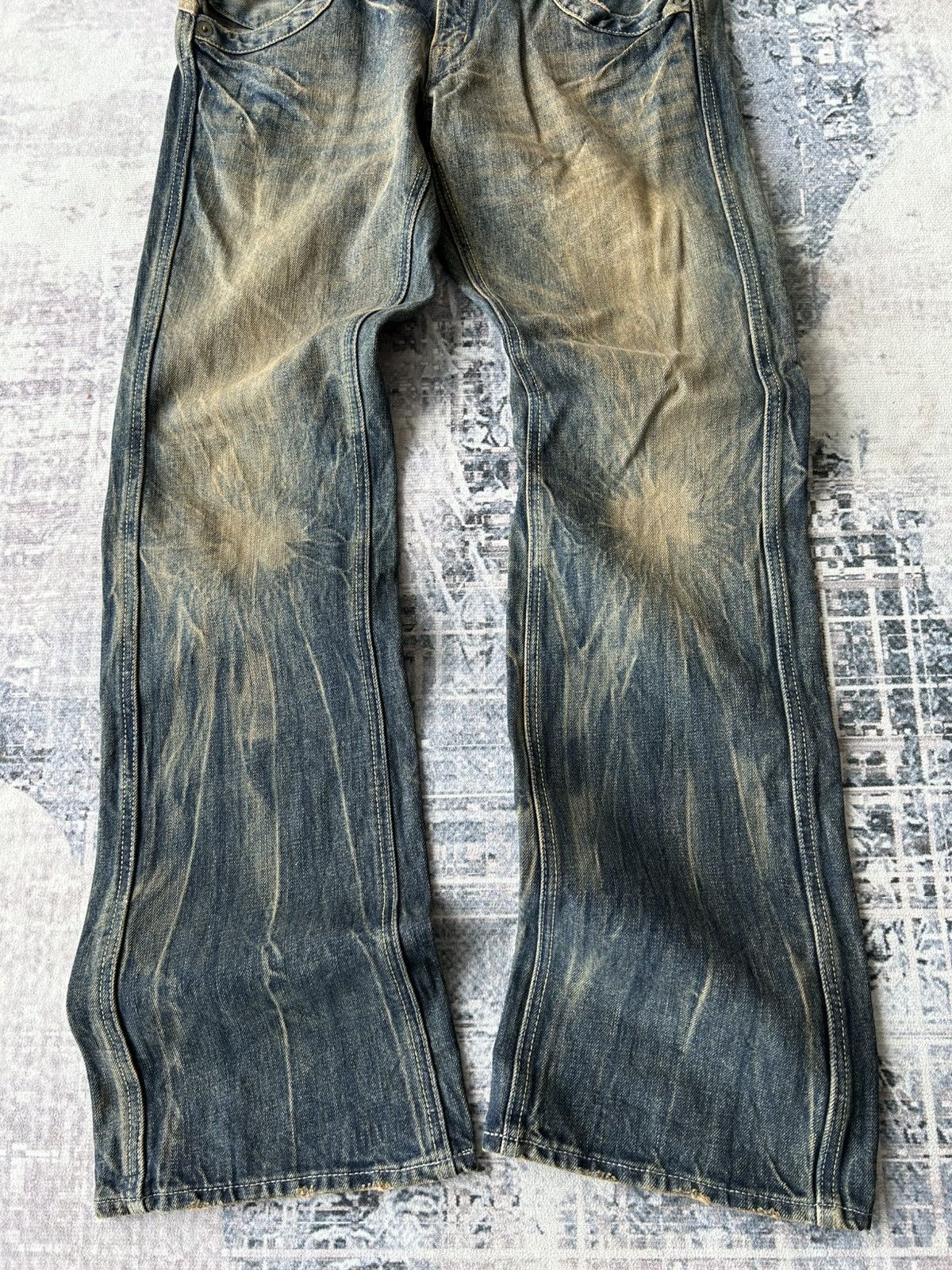 semanticdesign Super Flared Y2k Semantic Jeans Size US 31 - 6 Thumbnail