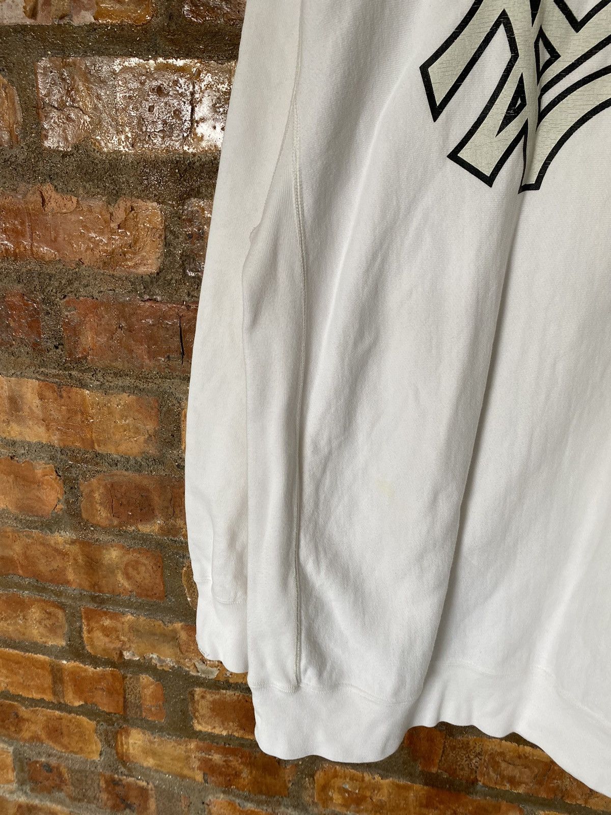 Bape × Neighborhood 2001 Bape x Neighborhood Crewneck Size US L / EU 52-54 / 3 - 7 Thumbnail
