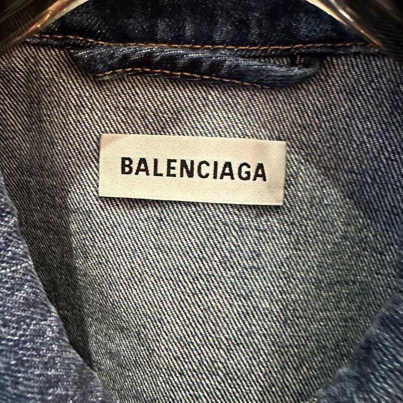 Balenciaga Balenciaga Blue jeans jacket with front and back letters Size US XXS / EU 40 - 5 Thumbnail