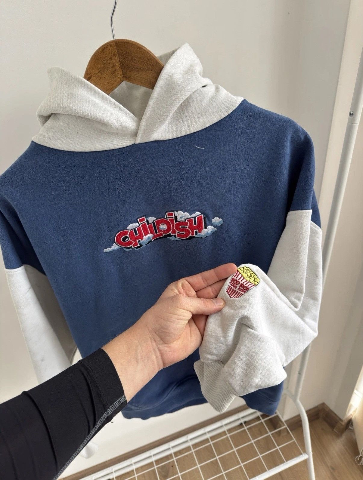 CHILDS Childish Theme Park TGF Vintage Big Logo Heavy Hoodie Men Size US S / EU 44-46 / 1 - 14 Thumbnail