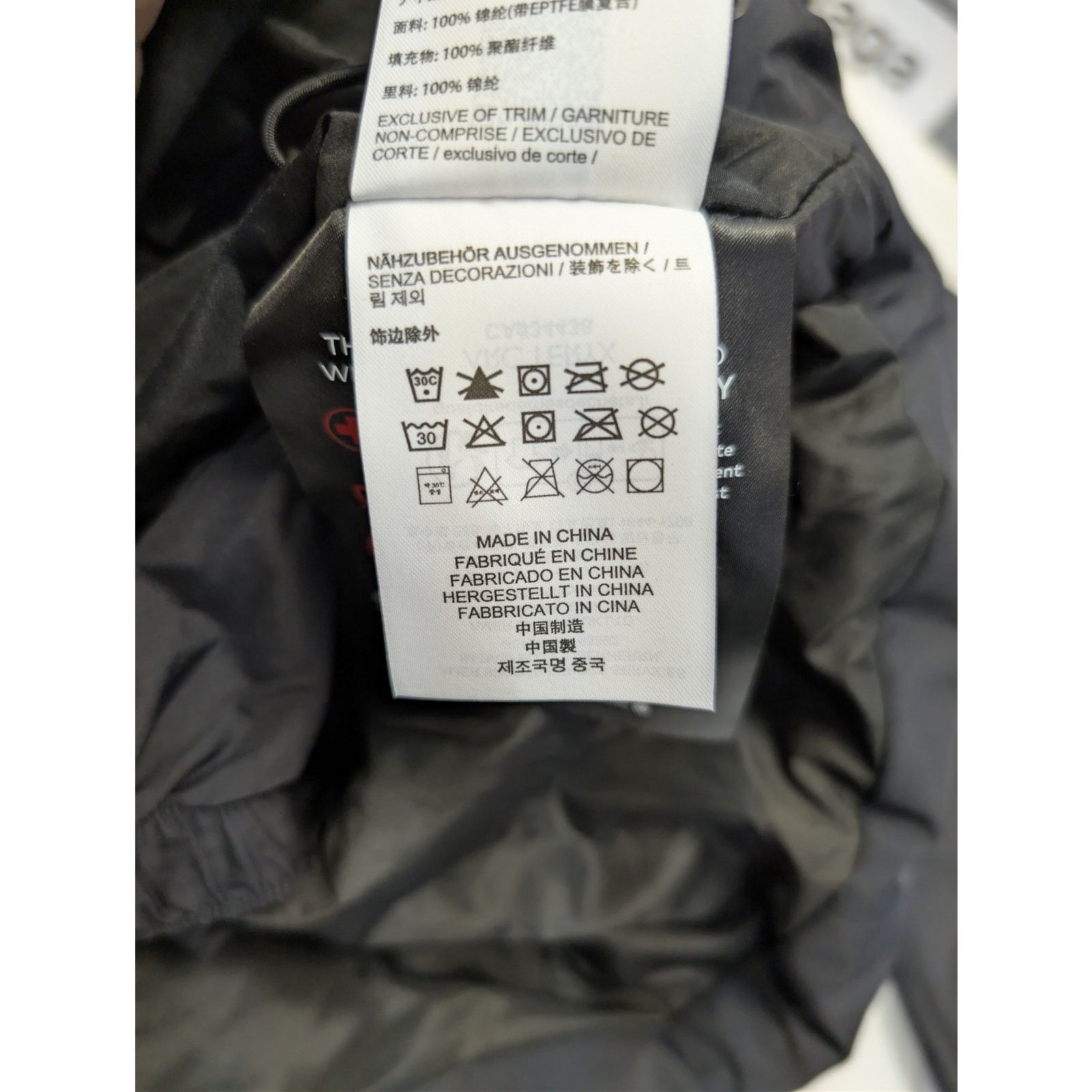 Arc'teryx o1rshd1 Sabre Insulated Jacket in Black Size US L / EU 52-54 / 3 - 21 Thumbnail