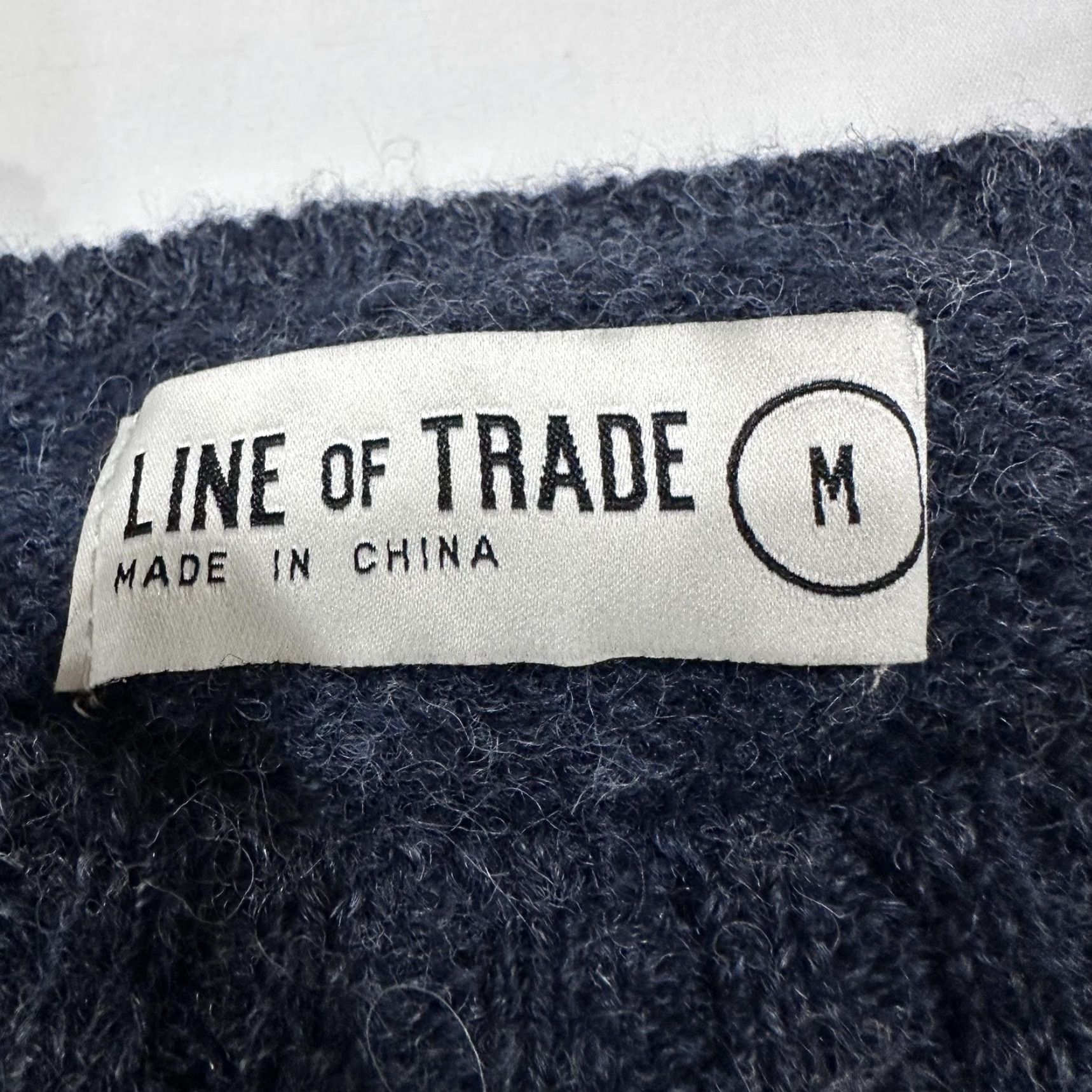 Vintage LINE OF TRADE Sweater Womens M Blue Cable Knit Crewneck Wool Knit Pullover Casual Womens M Blue Cable Knit Crewneck Wool Knit Pullover Size M / US 6-8 / IT 42-44 - 2 Thumbnail