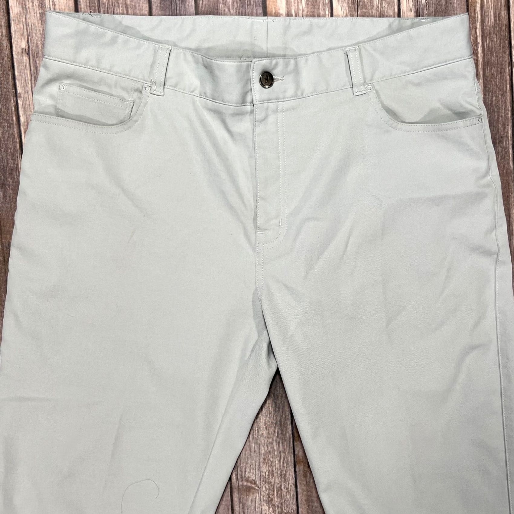 Peter Millar Peter Millar EB66 Performance Stretch Golf Chino 38x28 Mens Beige Active Size US 38 / EU 54 - 4 Thumbnail