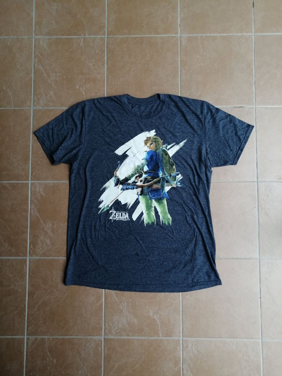 Nintendo Zelda T-Shirt XL Gray Breath Of The Wild Short Sleeve Tee Size US L / EU 52-54 / 3 - 1 Thumbnail