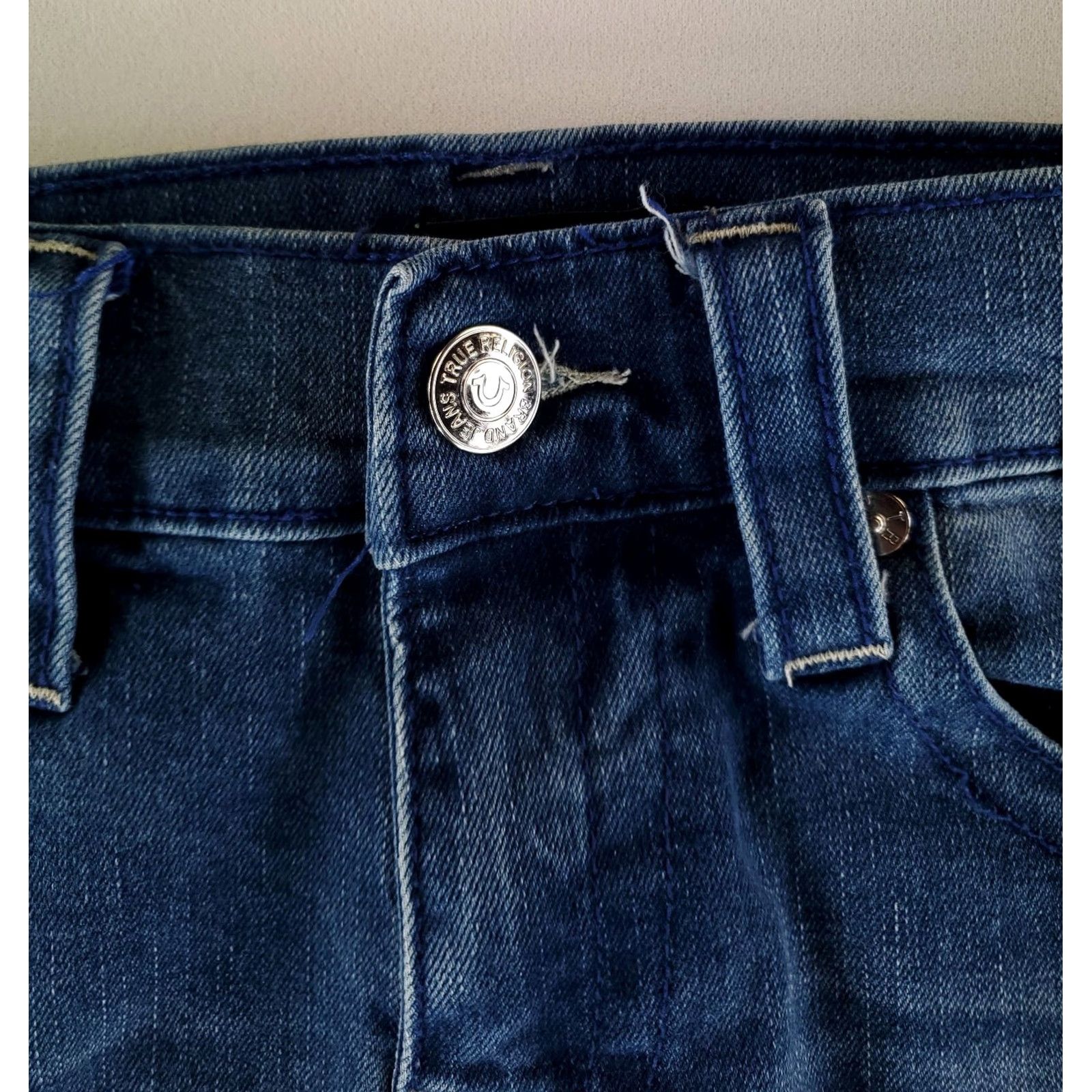 True Religion TRUE RELIGION Geno Relaxed Slim Blue Jeans Mens 34 Inseam 32 30 (34x32 Actual) Size US 34 / EU 50 - 2 Thumbnail