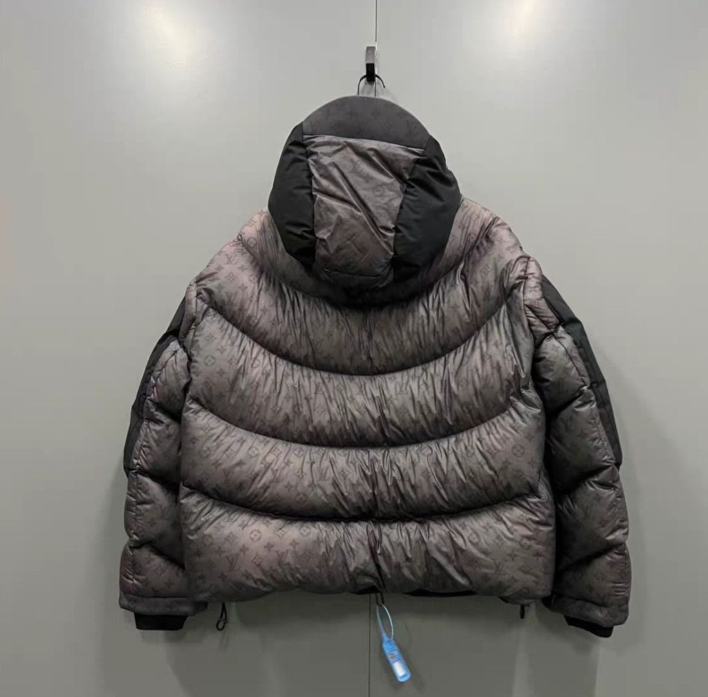 Louis Vuitton Louis Vuitton Louis Vuitton Gray Hooded Puffer Jacket-2506 Size US L / EU 52-54 / 3 - 2 Thumbnail
