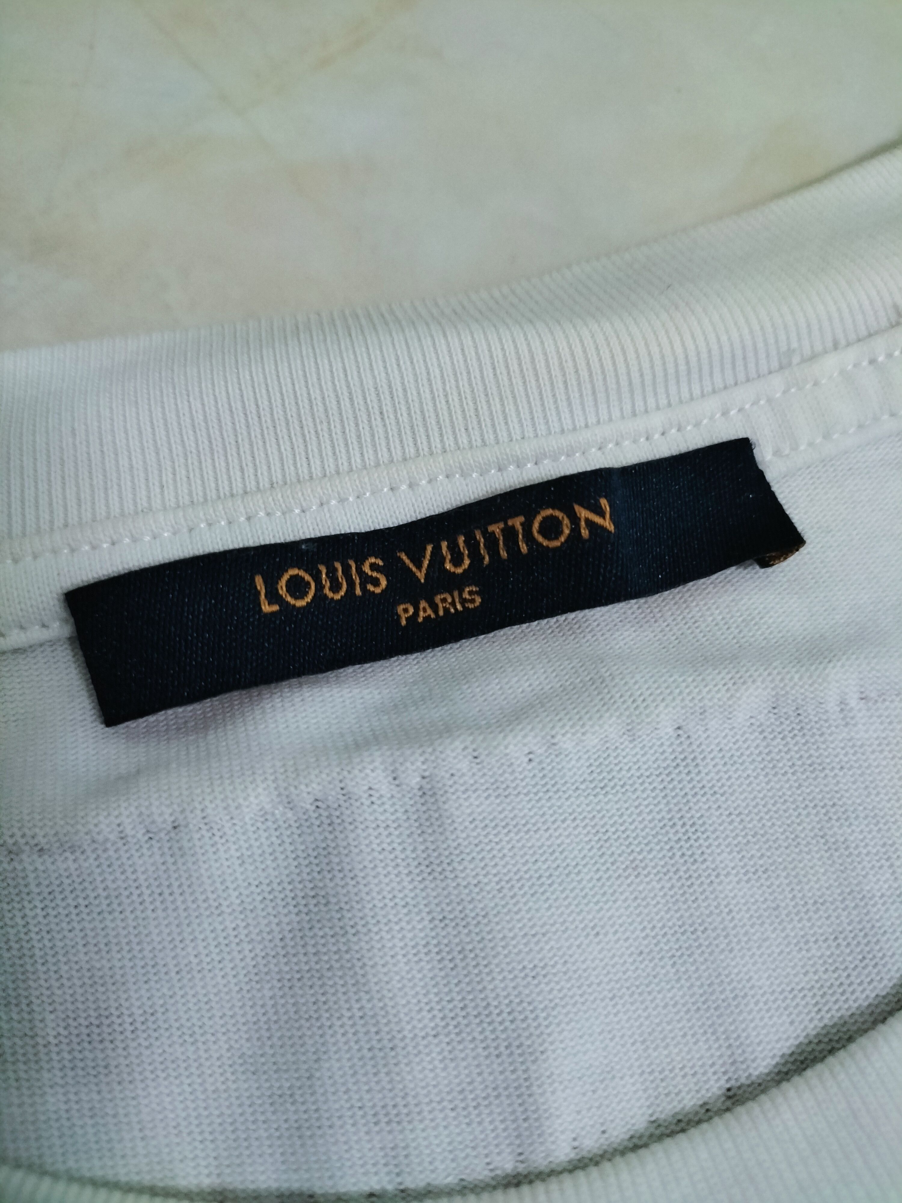 Louis Vuitton Louis Vuitton Floral Tshirt Size US M / EU 48-50 / 2 - 3 Thumbnail
