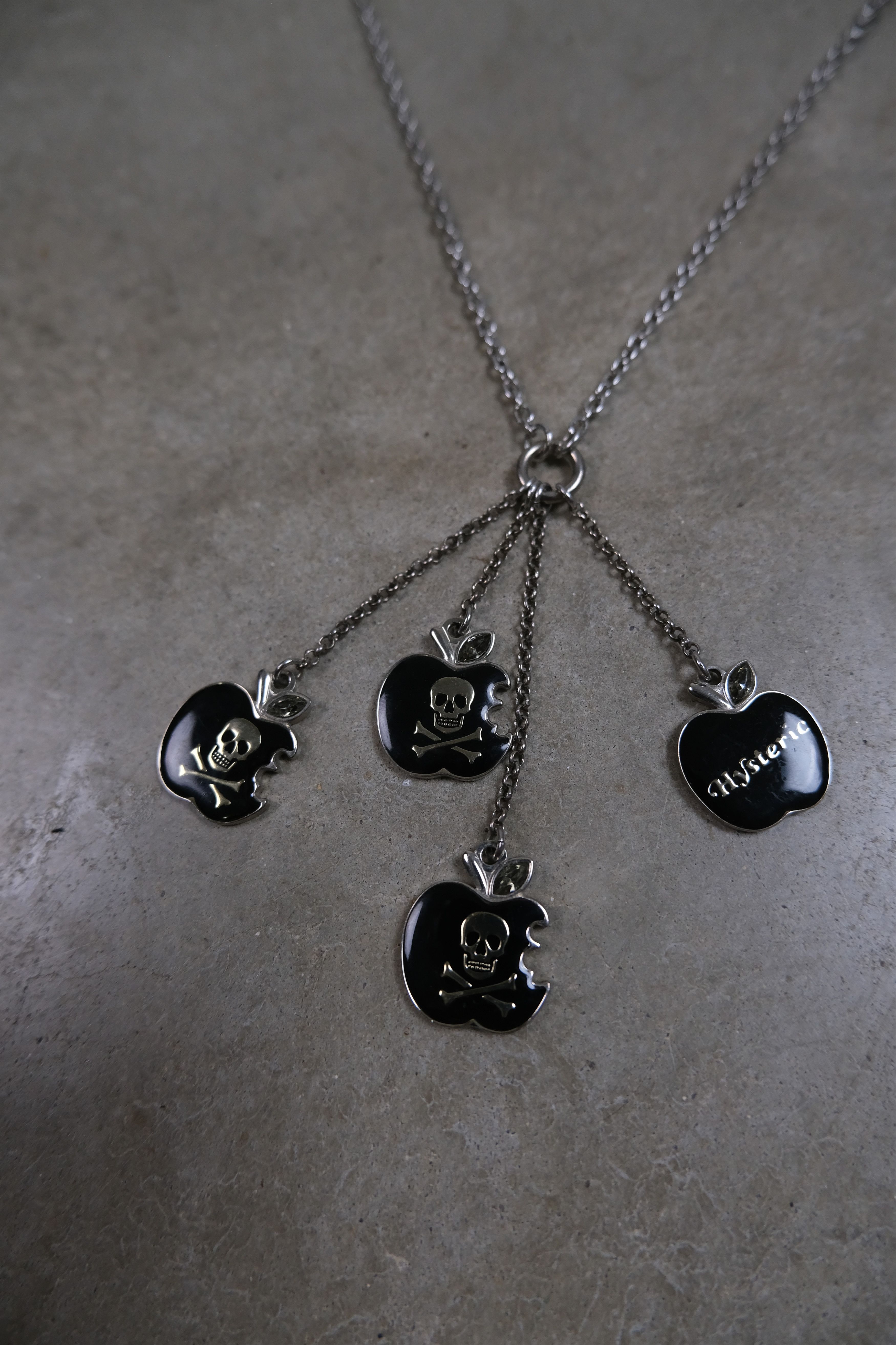 Hysteric Glamour 2000s Hysteric Glamour Black Apple Charm Necklace Size ONE SIZE - 2 Thumbnail