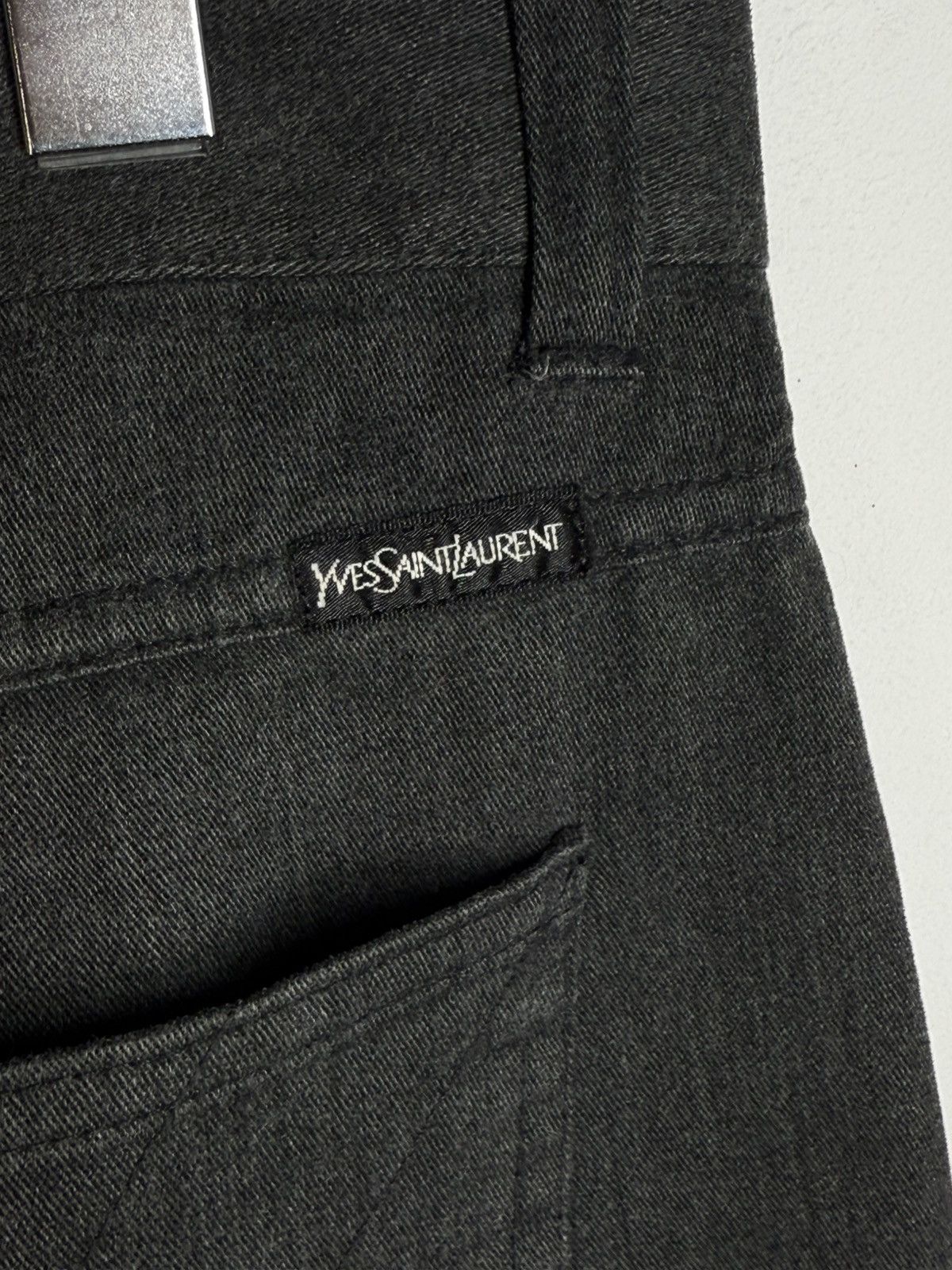 Yves Saint Laurent 36x32 YSL Casual Pants Grey YSL Jeans Size US 36 / EU 52 - 5 Thumbnail