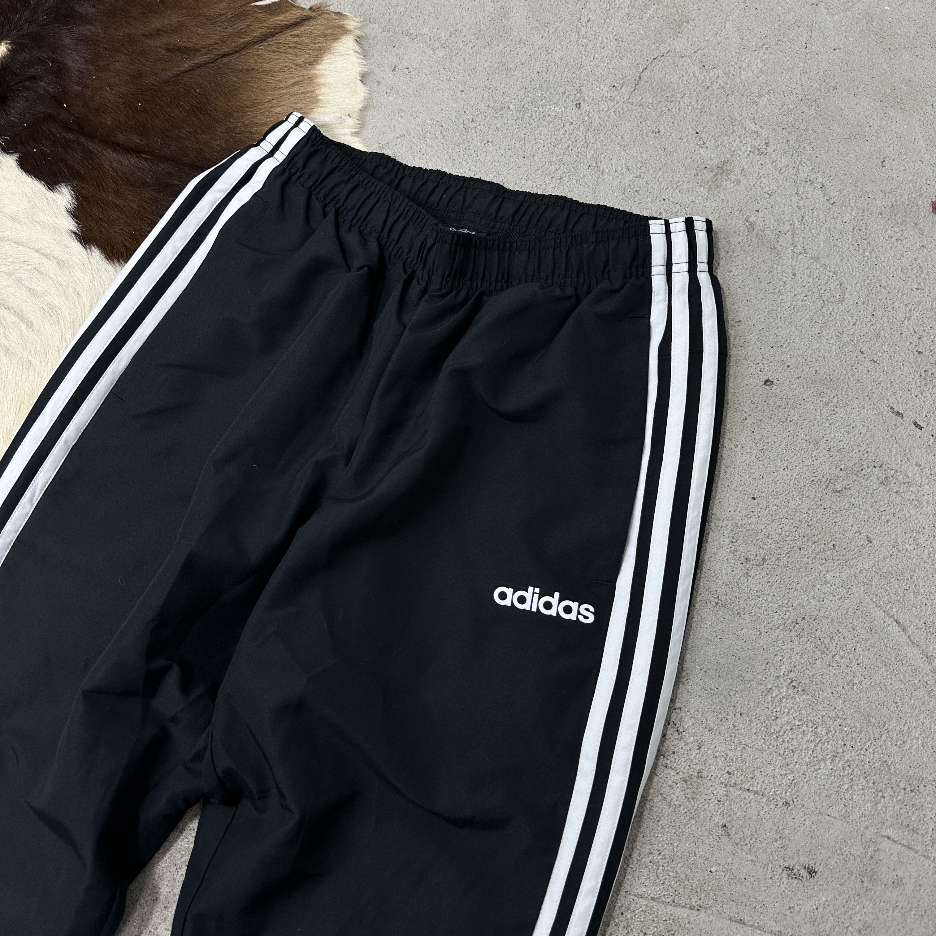 Adidas Vintage Sporty Streetwear Adidas Sweatpants Y2K Size US 31 - 2 Thumbnail