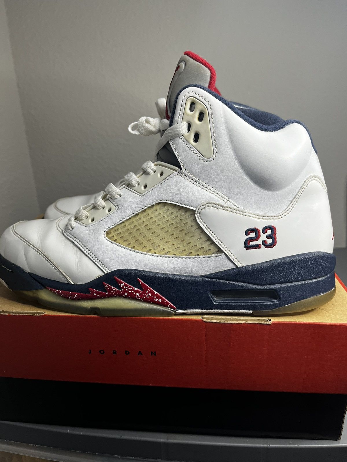 independence day 5s jordans