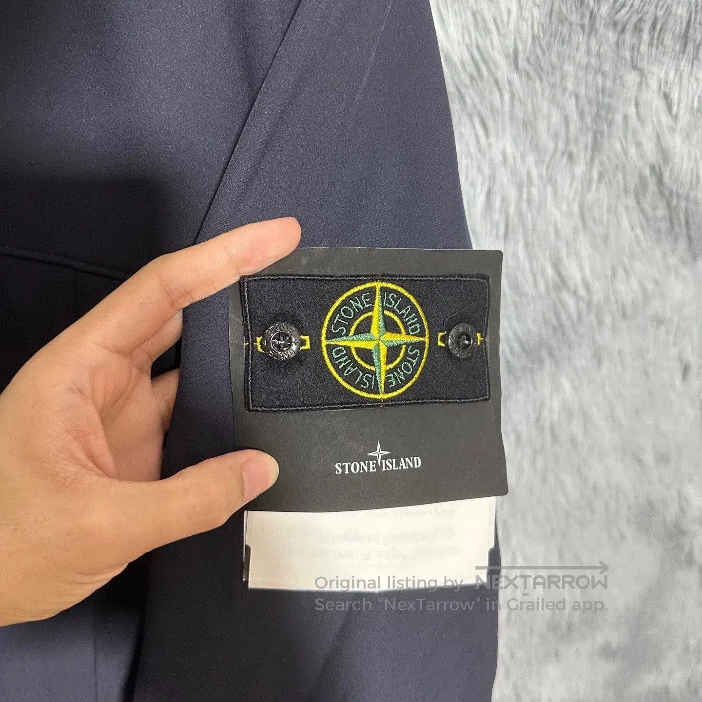 Stone Island stone island lightweight hooded jacket navy blue. Size US L / EU 52-54 / 3 - 3 Thumbnail