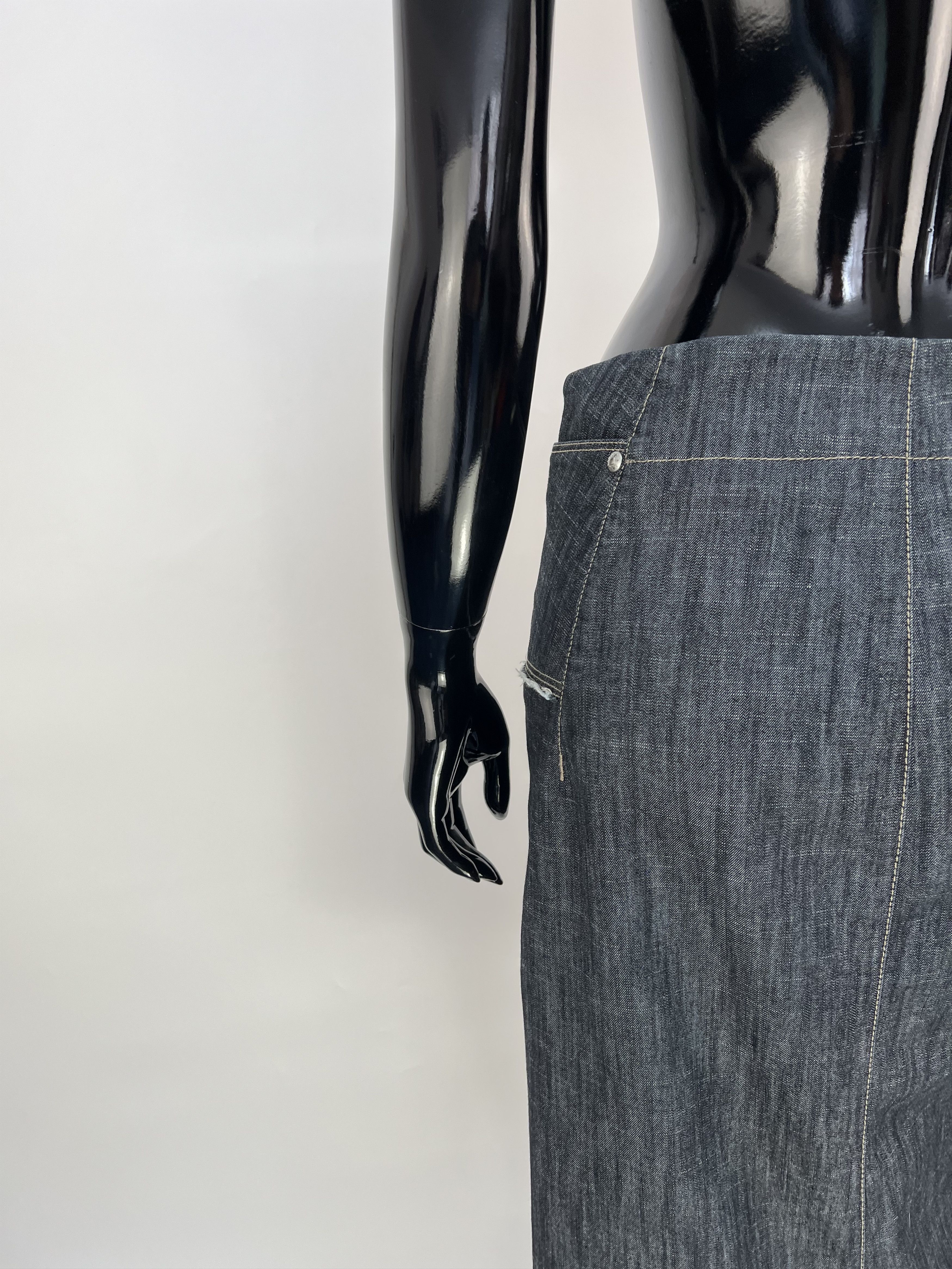 Marithe + Francois Girbaud Marithe Francois Girbaud Rare Denim Midi Skirt Sz IT42 US27 Size 28" / US 6 / IT 42 - 10 Thumbnail