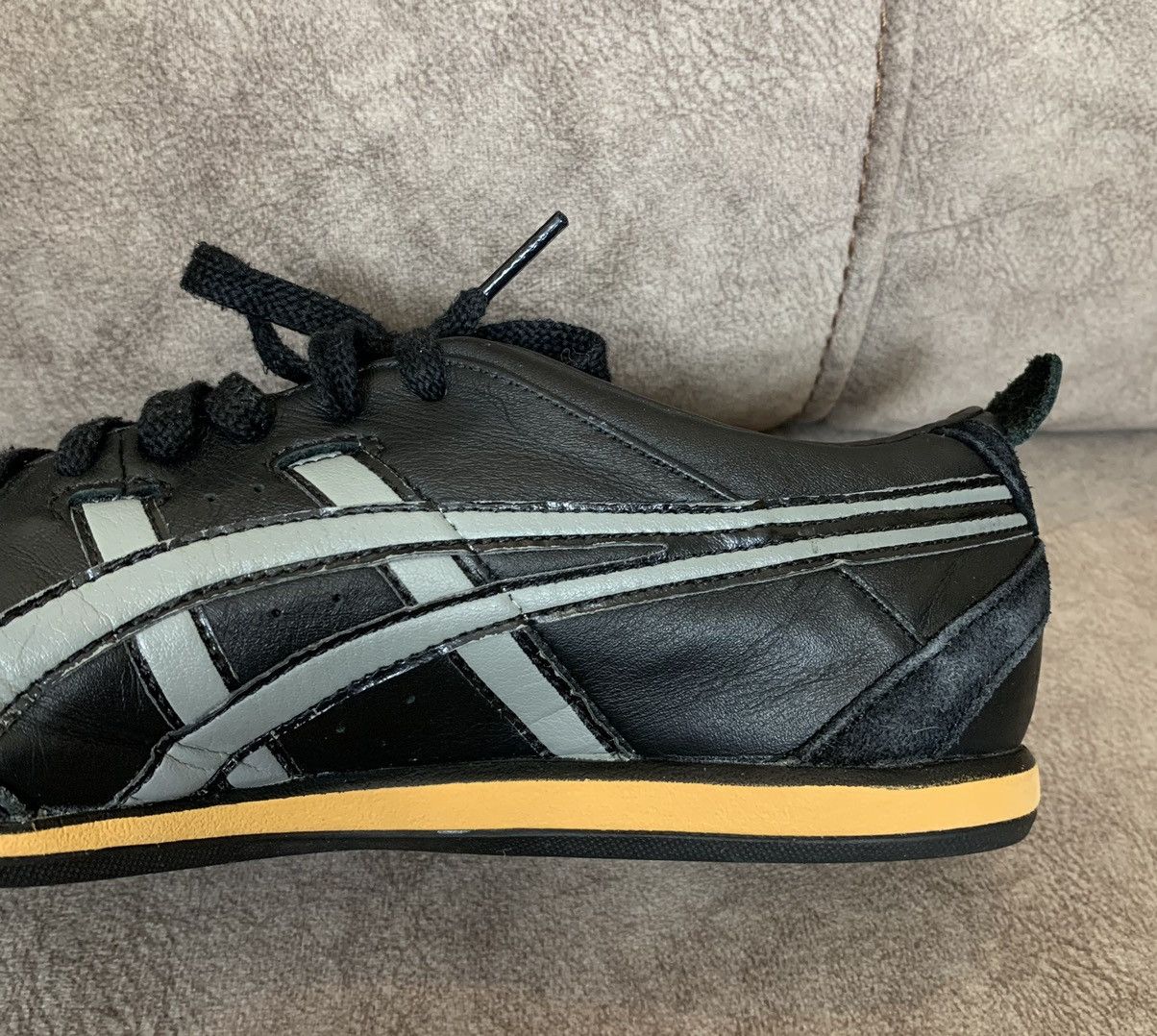 Asics × Onitsuka Tiger Asics Onitsuka Tiger Sneakers Size US 7 / EU 40 - 23 Thumbnail