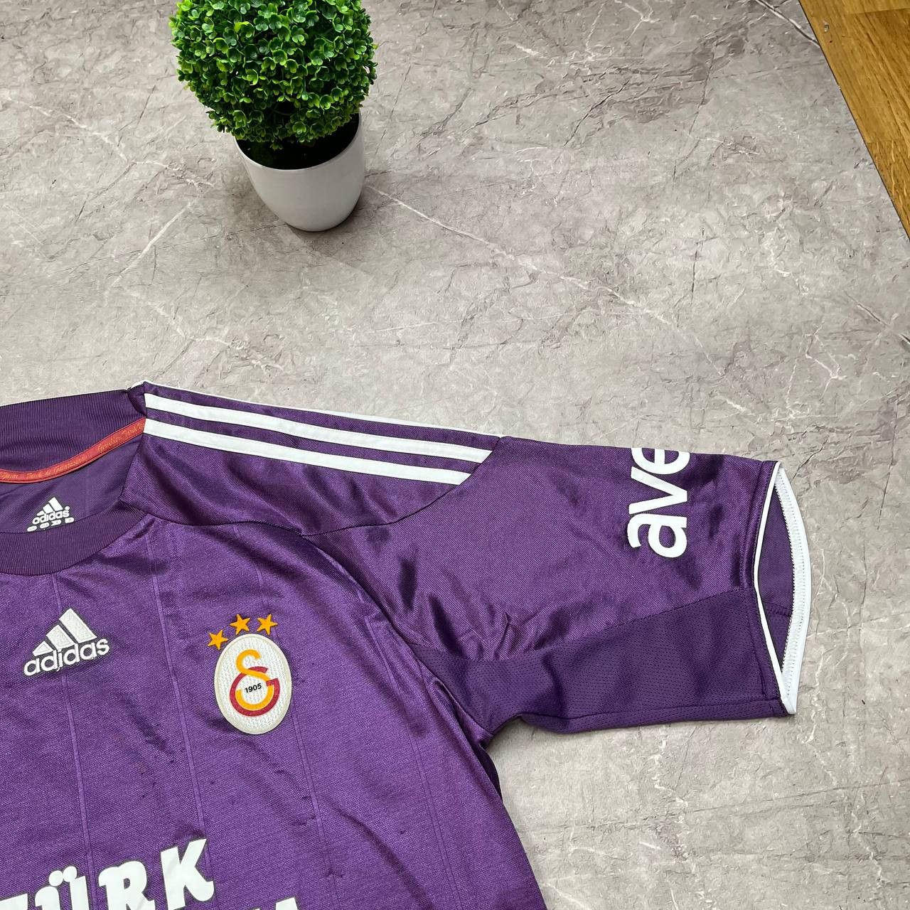 Adidas Vintage Adidas 2009/2010 Third Galatasaray Football T-ShirT Size US L / EU 52-54 / 3 - 17 Thumbnail