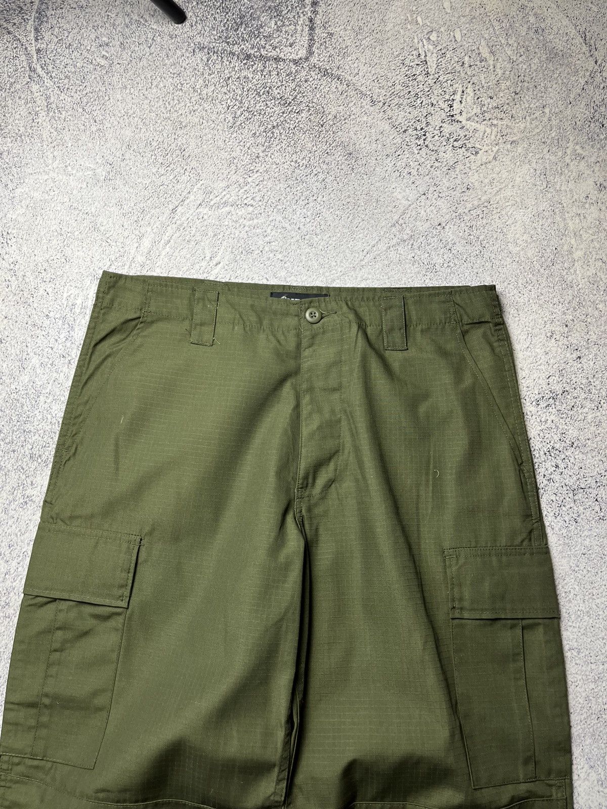 Japanese Brand RARE VINTAGE FADED STREETWEAR CAMO CARGO PANTS Y2K Size US 36 / EU 52 - 2 Thumbnail
