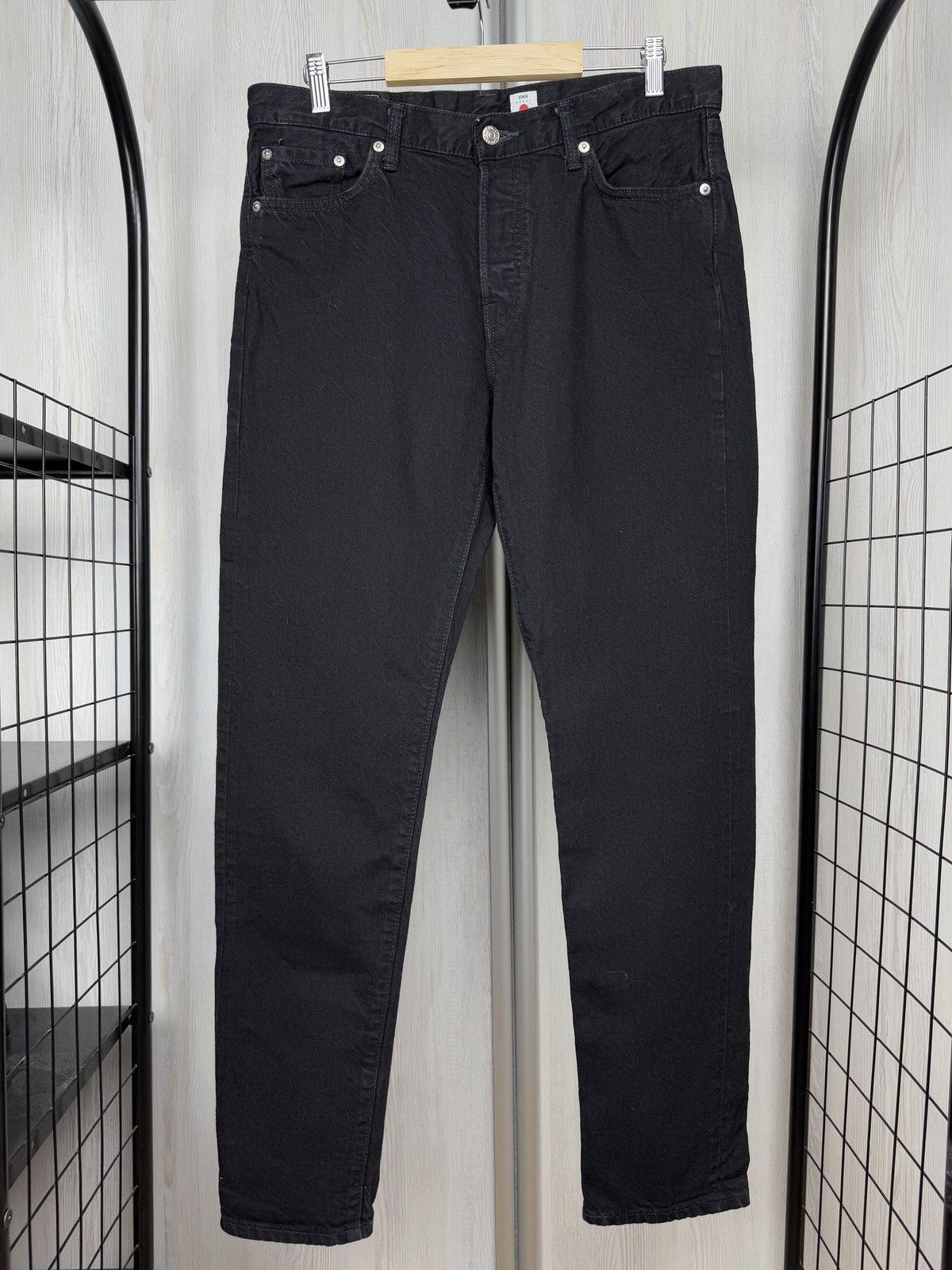 Edwin Edwin made in Japan slim tapered black selvedge denim jeans Size US 32 / EU 48 - 2 Thumbnail