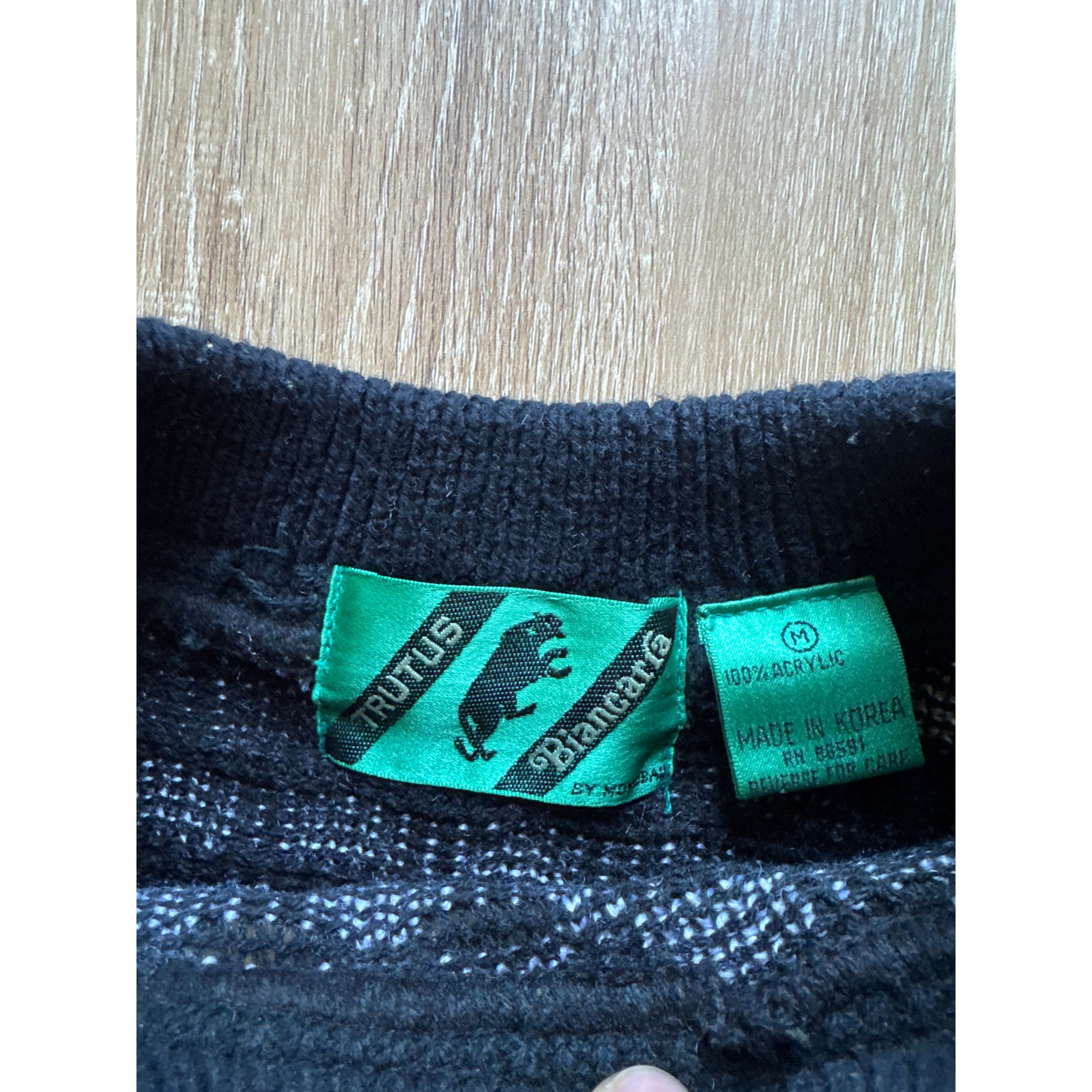 Other Vintage 90s Biancara Trutus Club Basketball Acrylic Falcon S Size US M / EU 48-50 / 2 - 3 Thumbnail