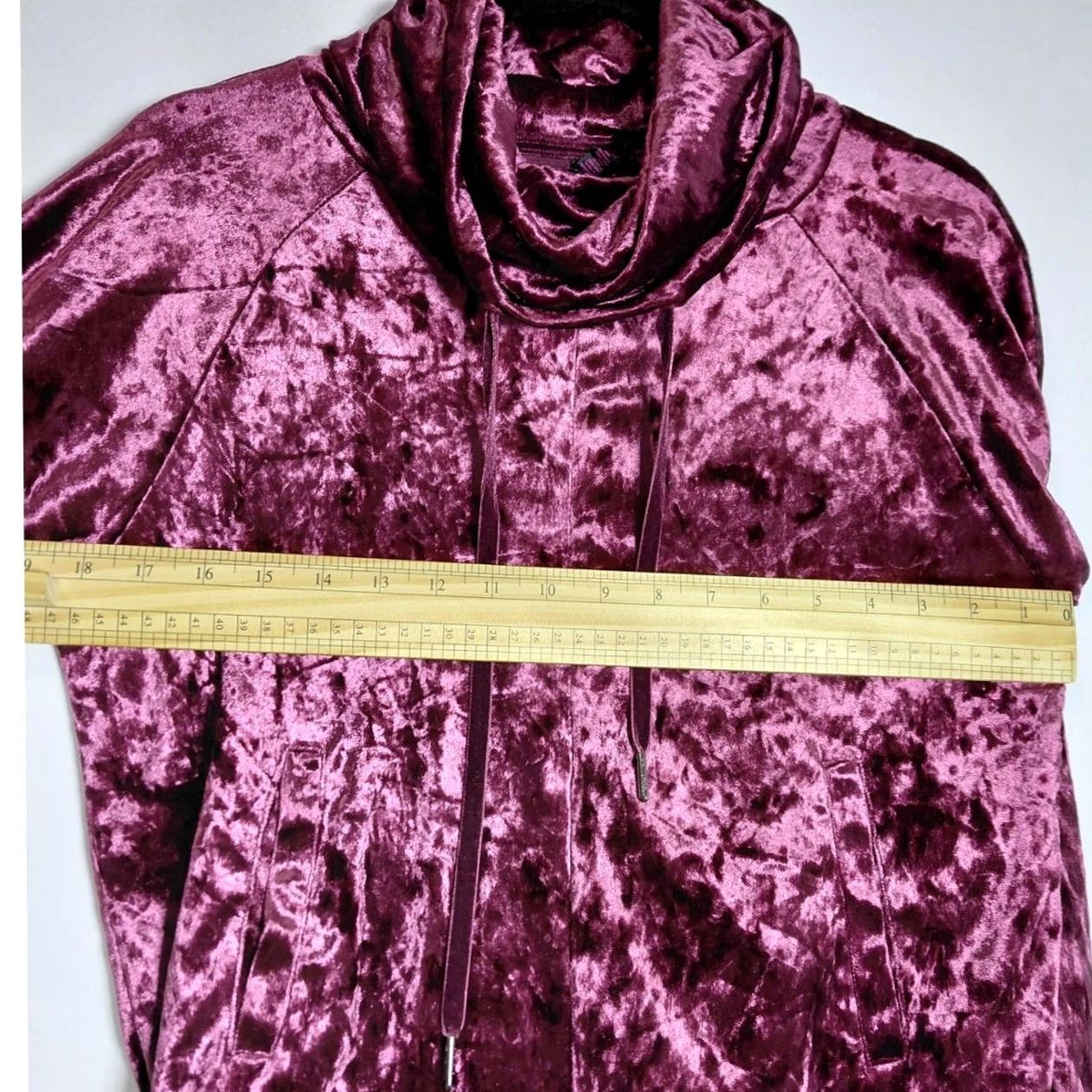 Betsey Johnson BETSEY JOHNSON PERFORMANCE Velvet Hoodie Women Size S Long Sleeve Solid Purple Size S / US 4 / IT 40 - 5 Thumbnail