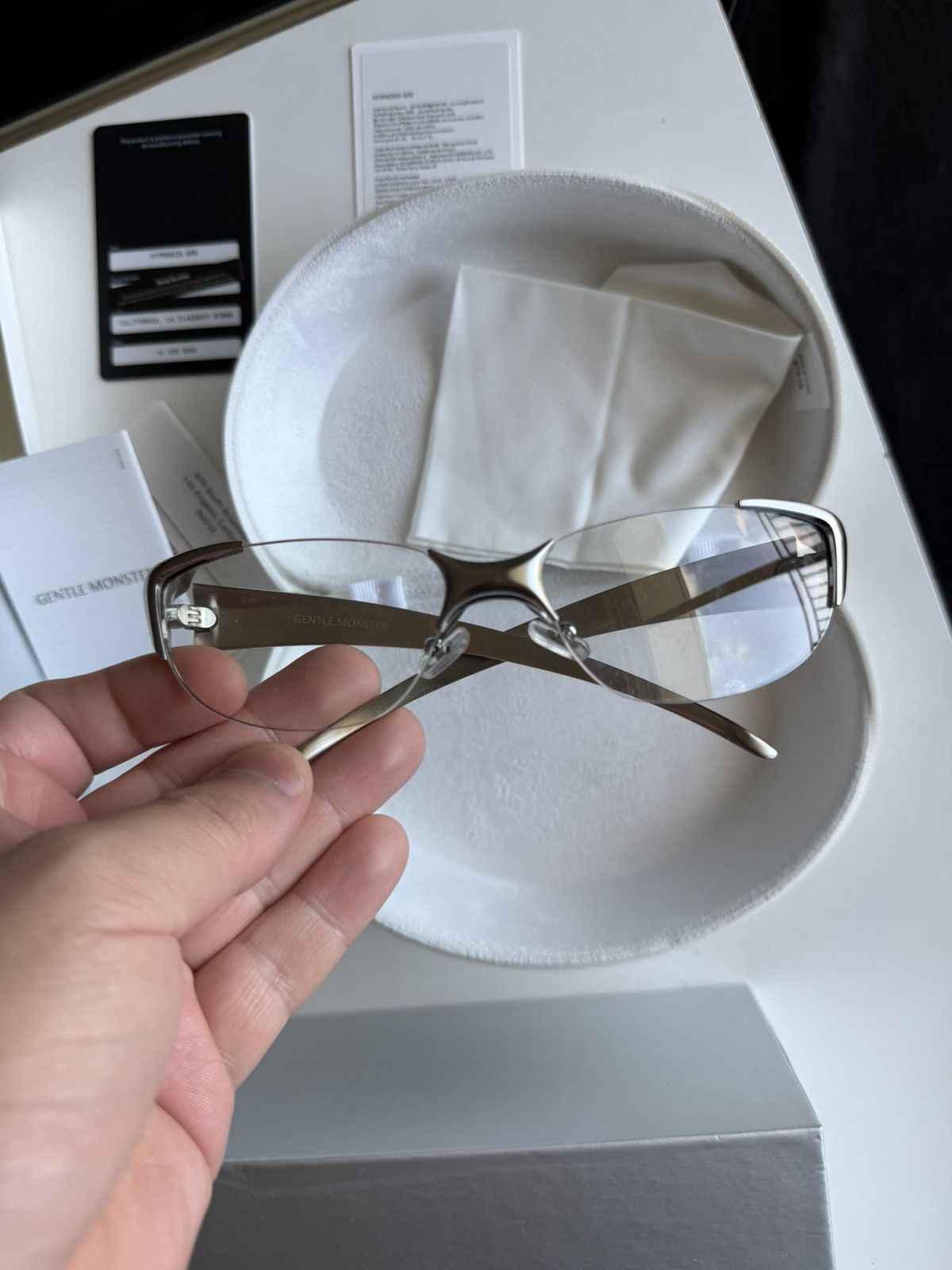 Gentle monster hypnosis glasses